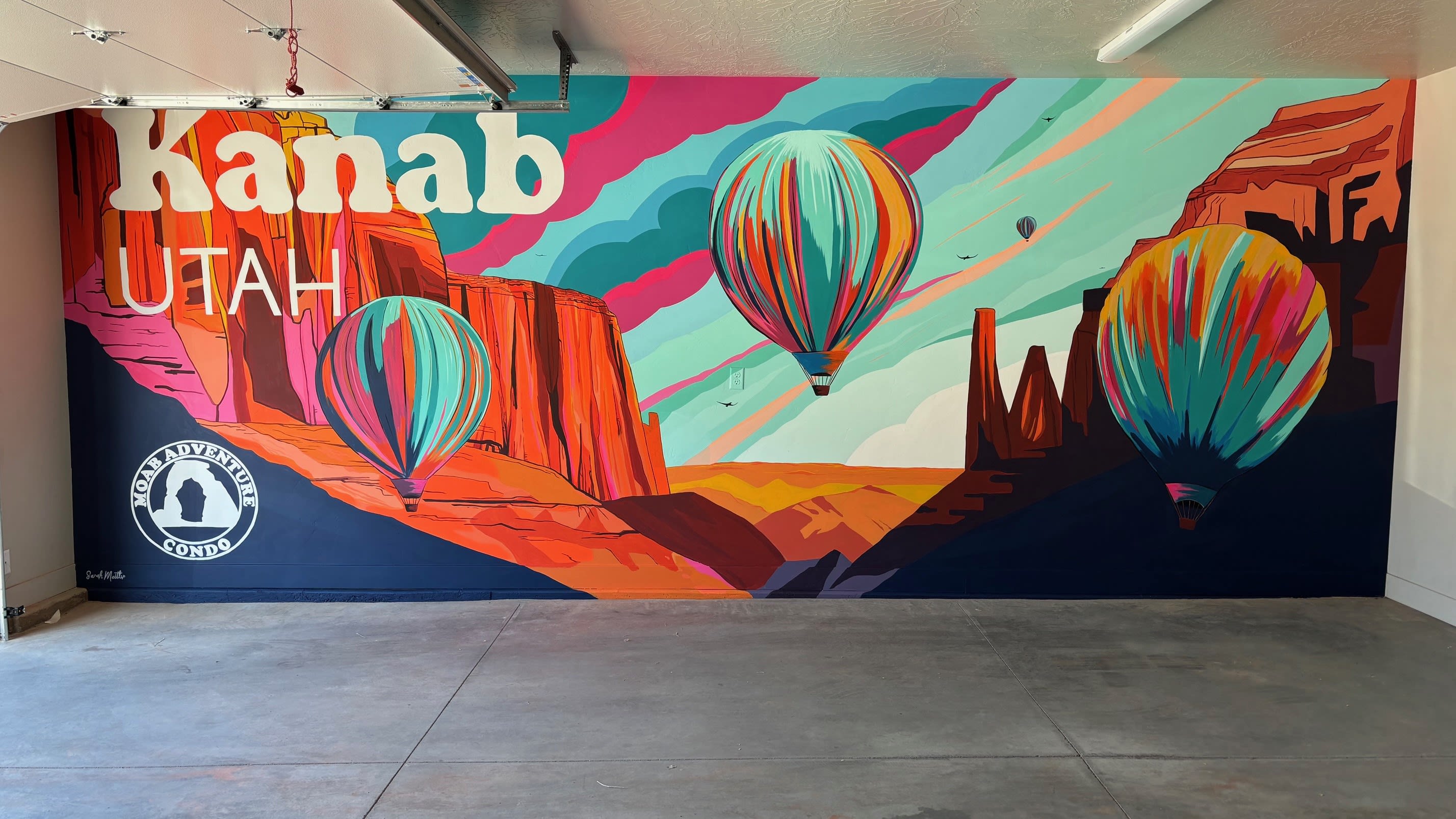 Modern Luxury Home in Kanab, Utah with Hot Tub & Pool! Near Zion National Park, Bryce Canyon, the Grand Canyon, and the Coral Pink Sand Dunes! — Kanab, UT — vacation rental