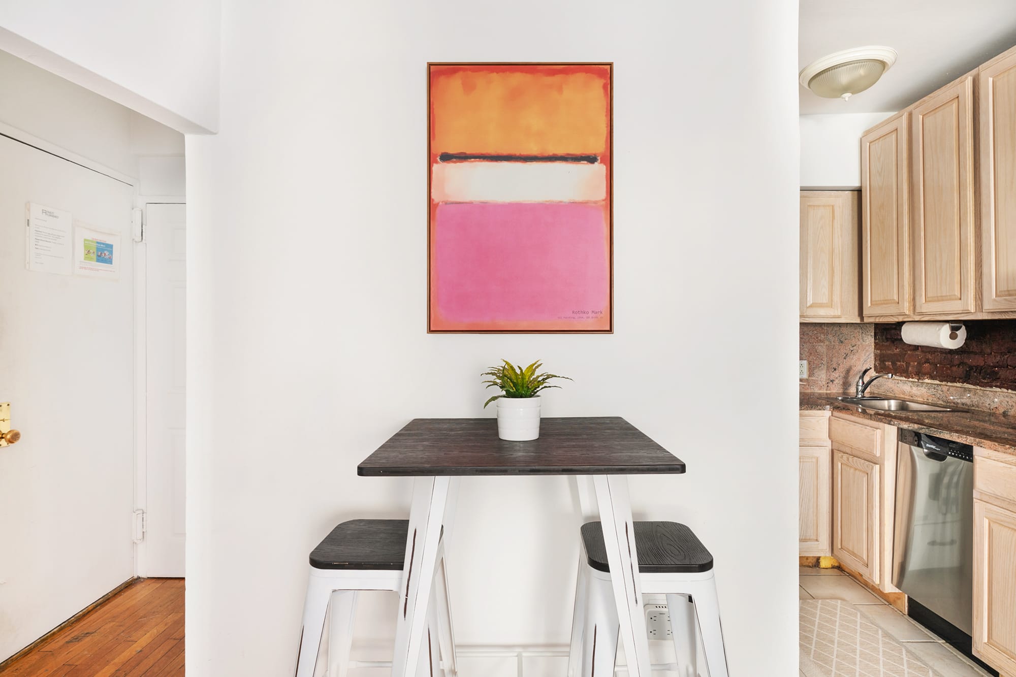 350-1A Gramercy New 1BR Sleeps3 Newly Furnished 5