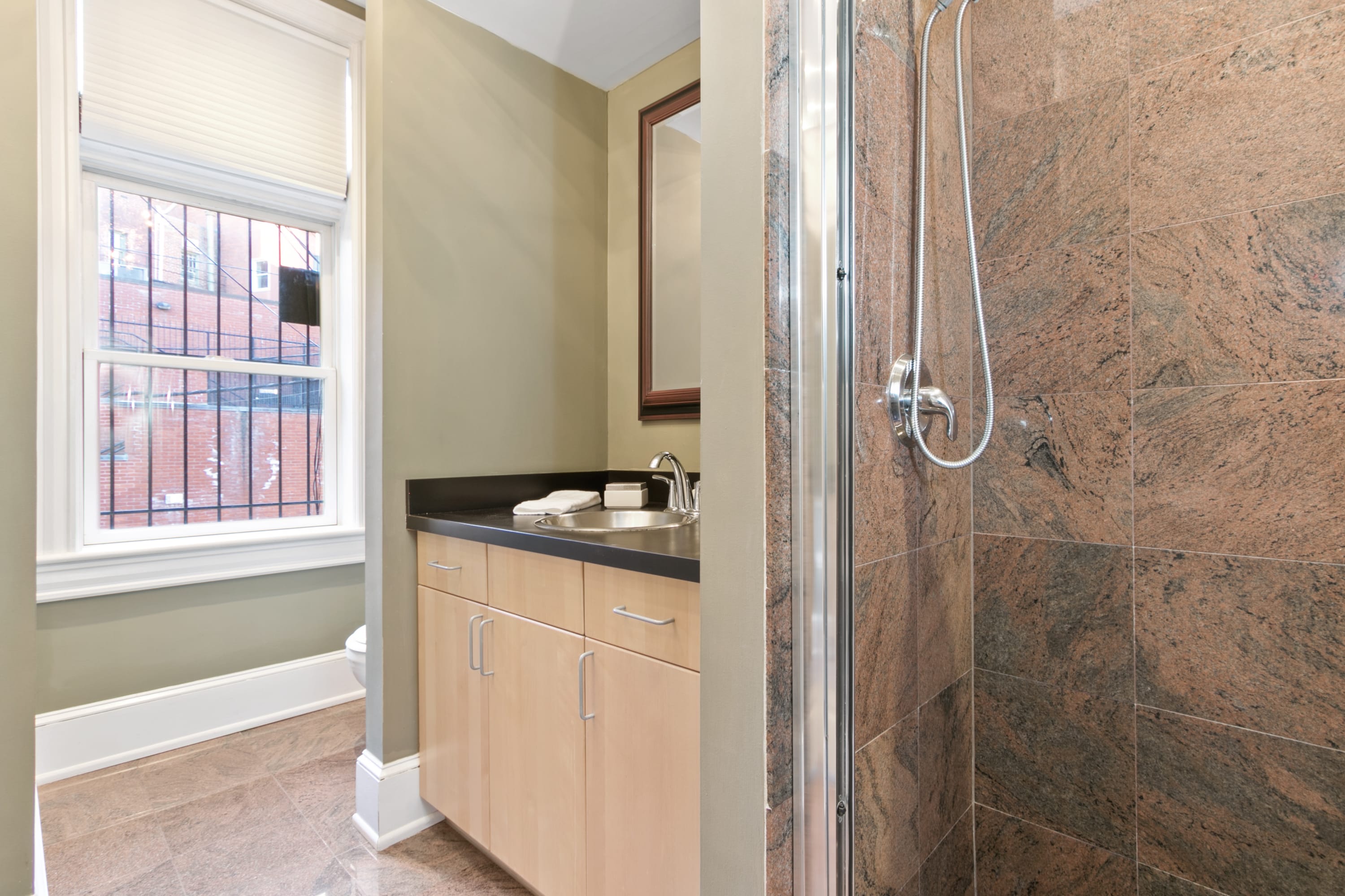 Sojourn's Premier Dupont Circle - Unit 2 6