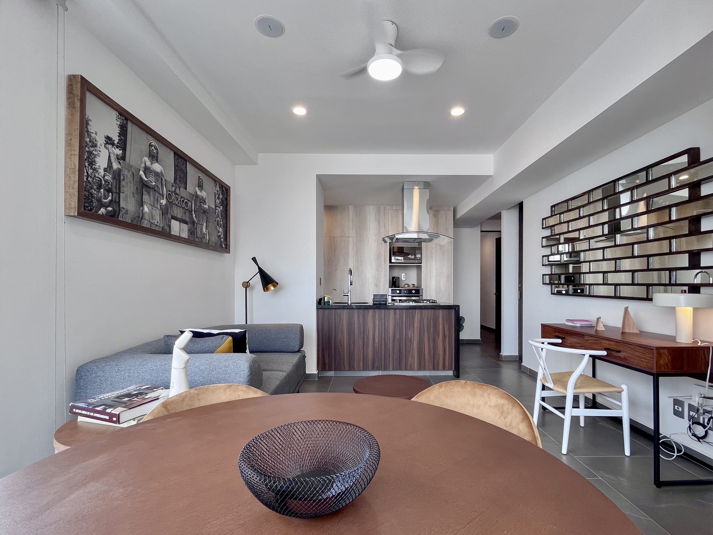 Welcome to your oasis in bustling Mexico City 3