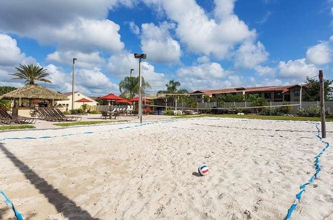 Townhome w/pool slide & lazy river