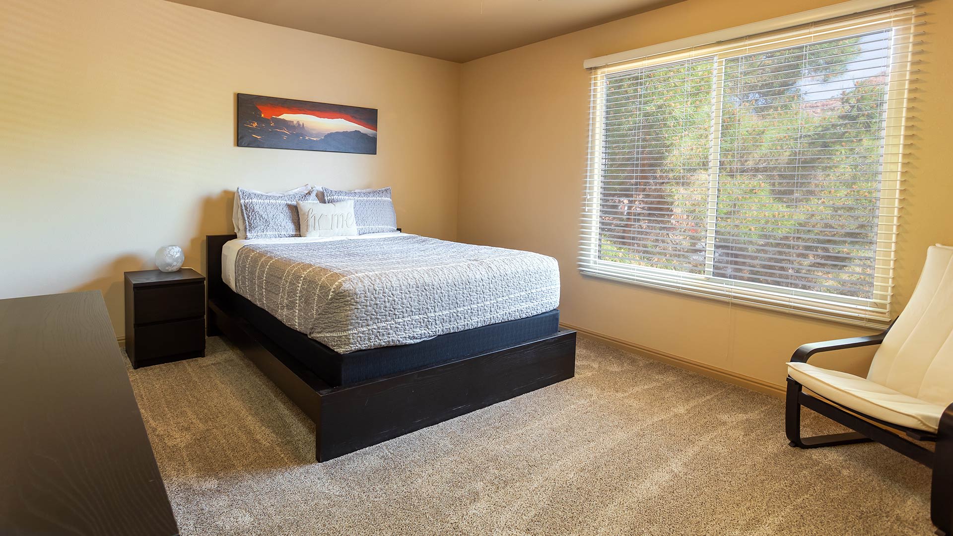 Kanab Townhome with Pool and Hot Tub! Close to Zion National Park! Pets OK! — Kanab, UT — vacation rental
