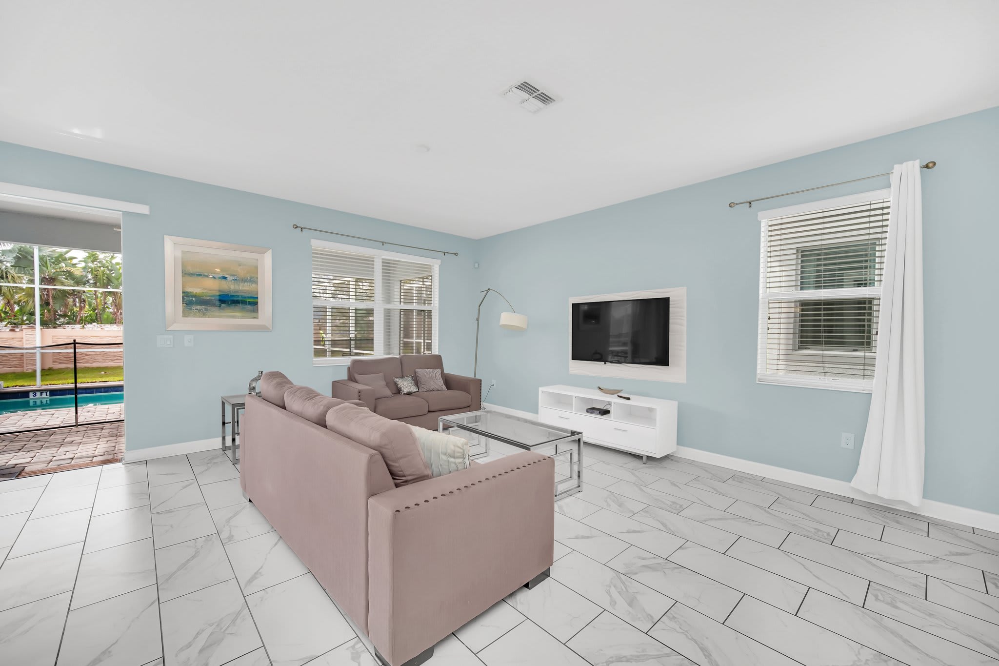 Epic 8B Villa Projector Theater Pool in Gated Community | Photo 18