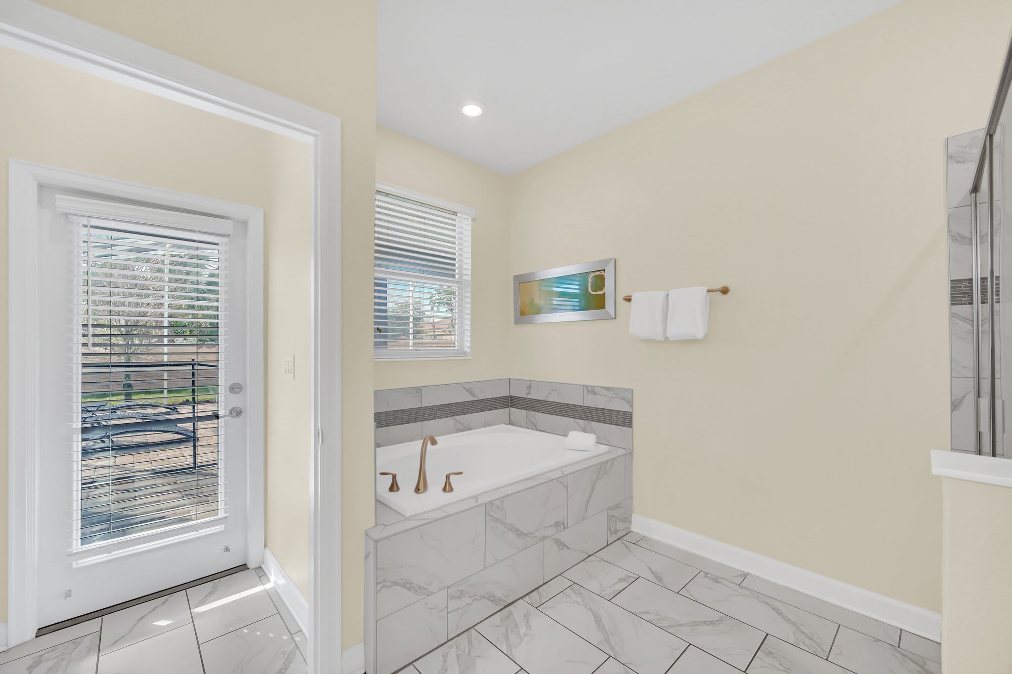Epic 8B Villa Projector Theater Pool in Gated Community | Photo 26