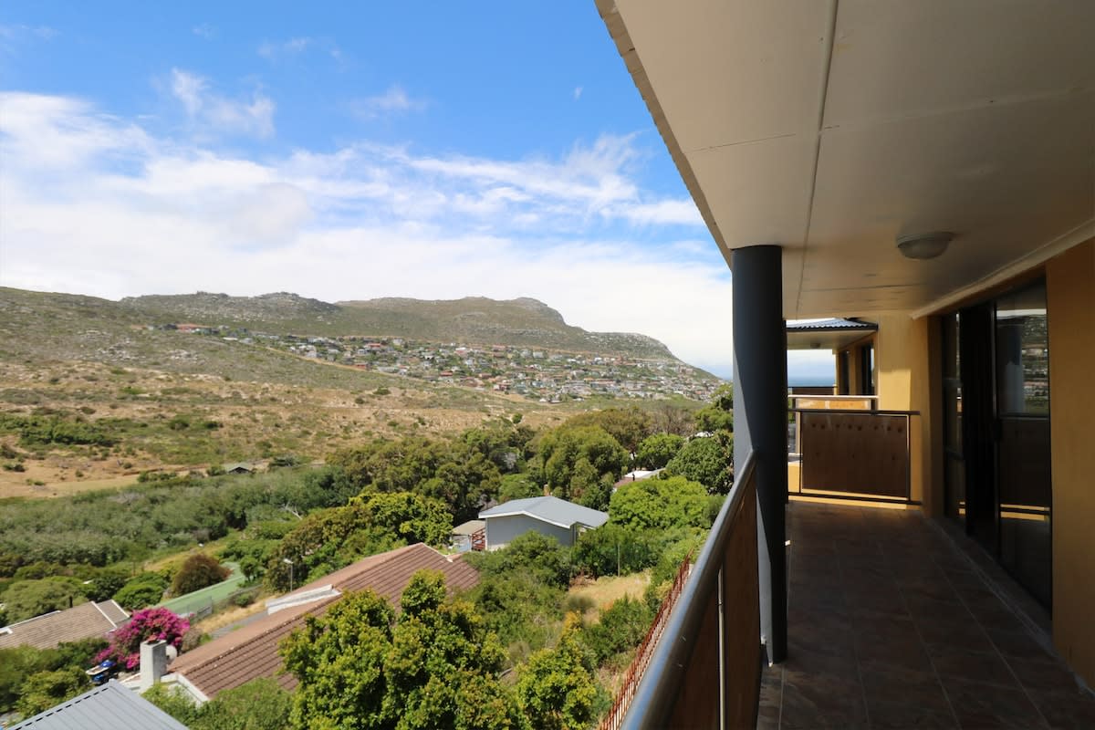 Glen Heights Two Apartment — Glencairn, Western Cape — vacation rental