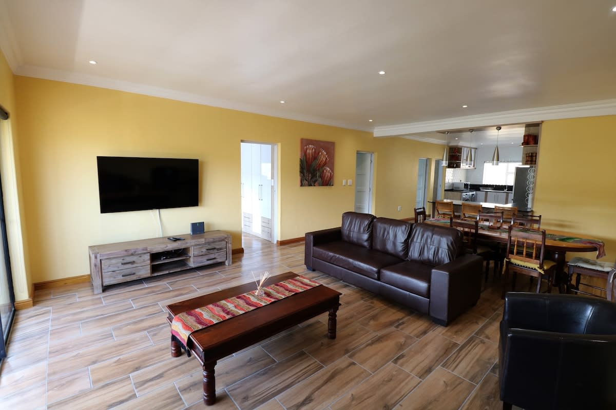 Glen Heights One Apartment — Glencairn, Cape Town — vacation rental