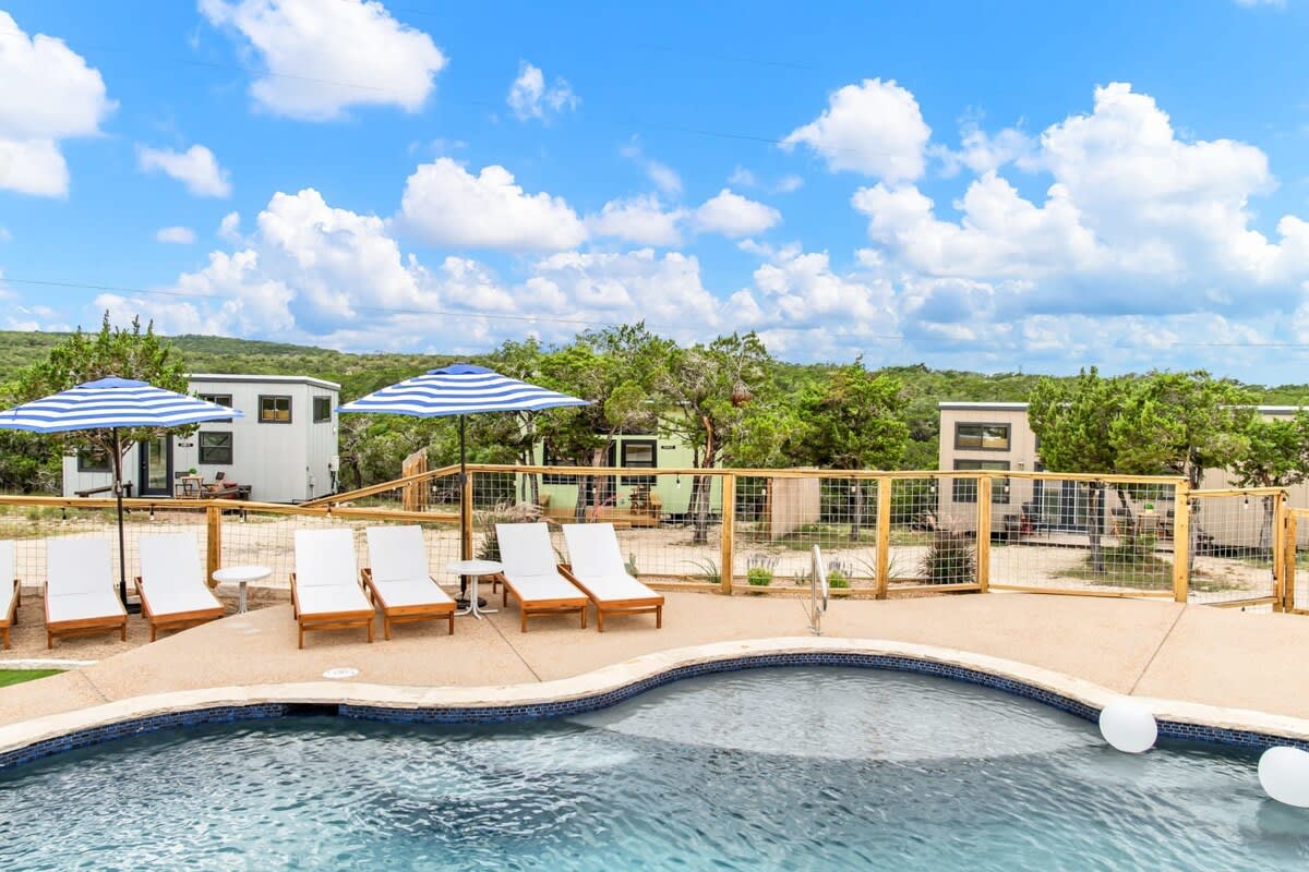 Adorable Tiny Home #1 @Infinity Ranch -Resort Pool