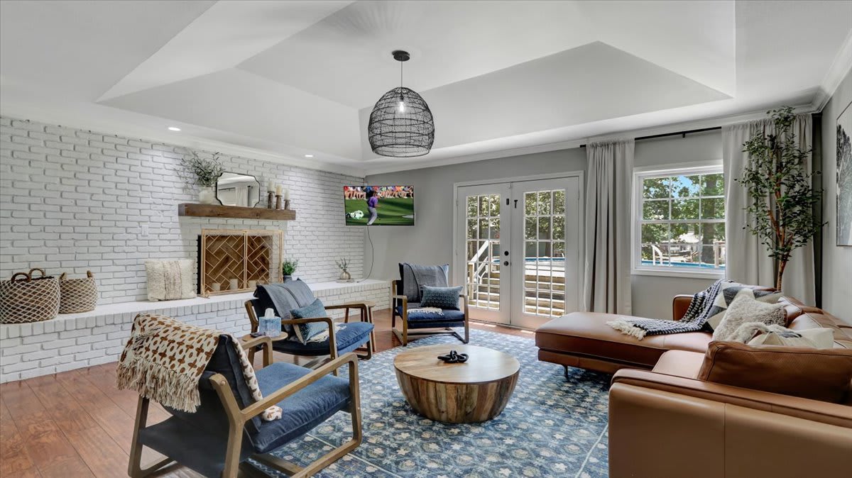 Spacious Lakefront Home | Pool | Hot Tub | Fire Pit | Games - Foto 10