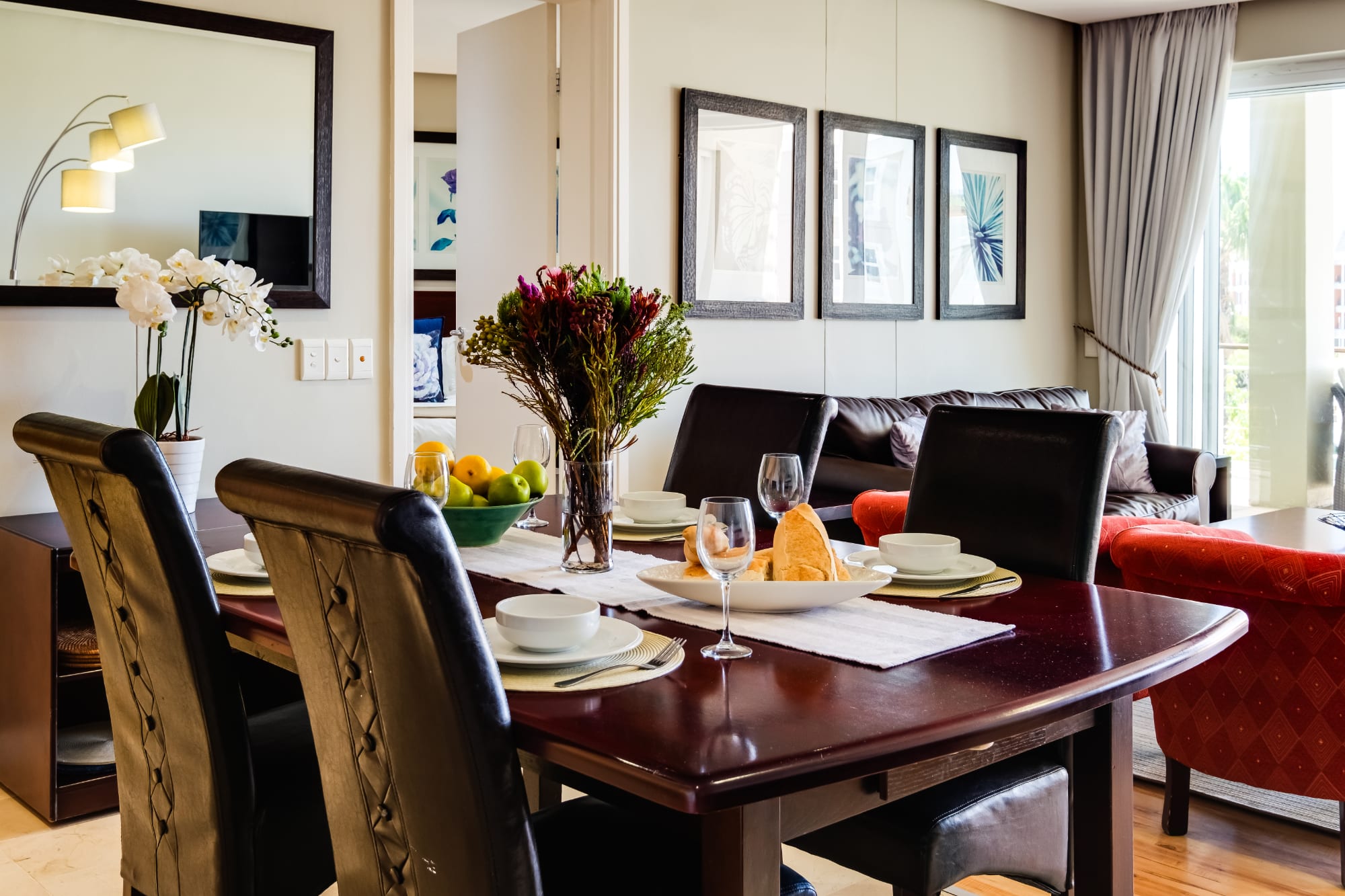 Simplistic Elegance at Altmore 203 8