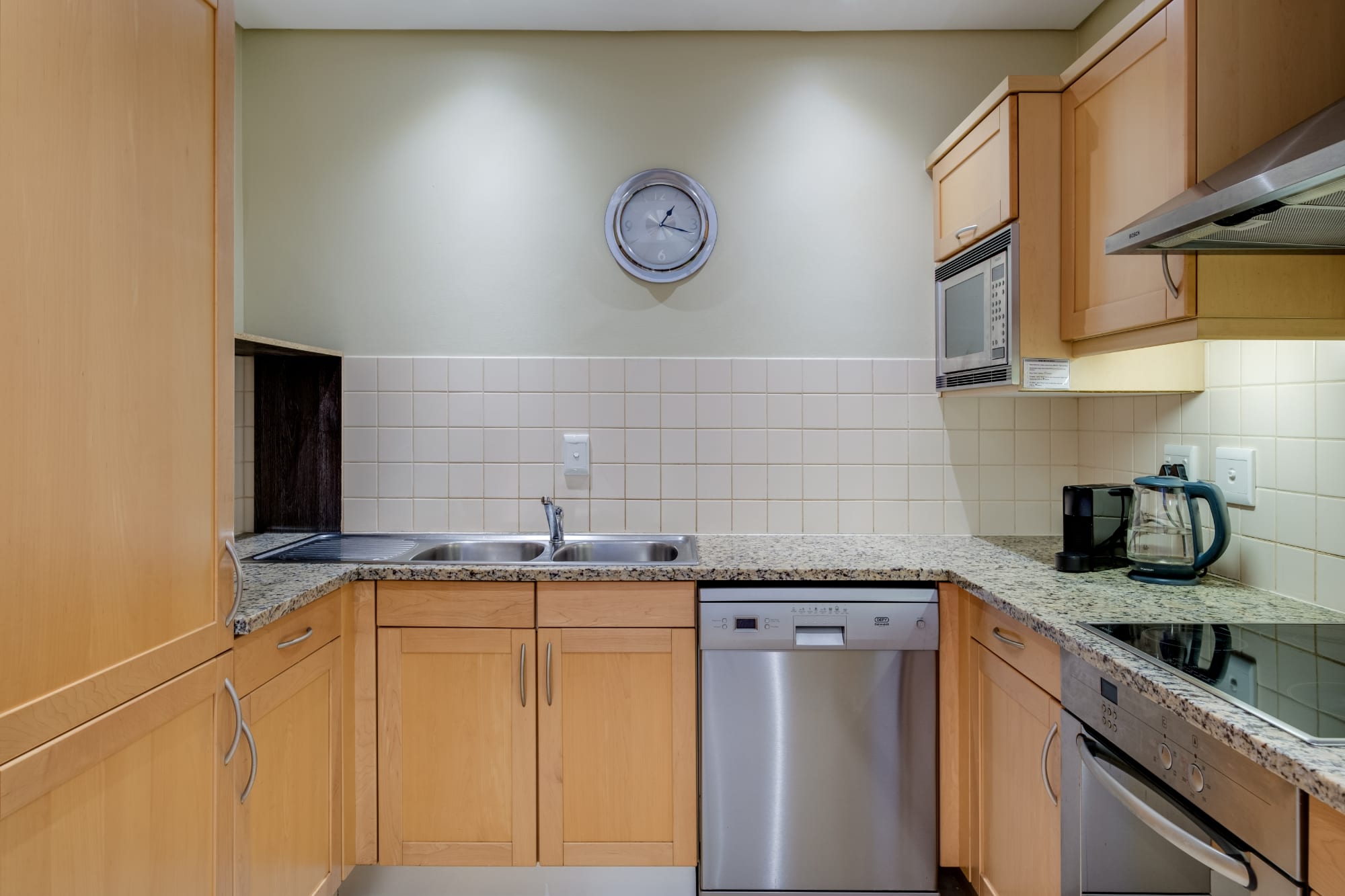 Simplistic Elegance at Altmore 203 10
