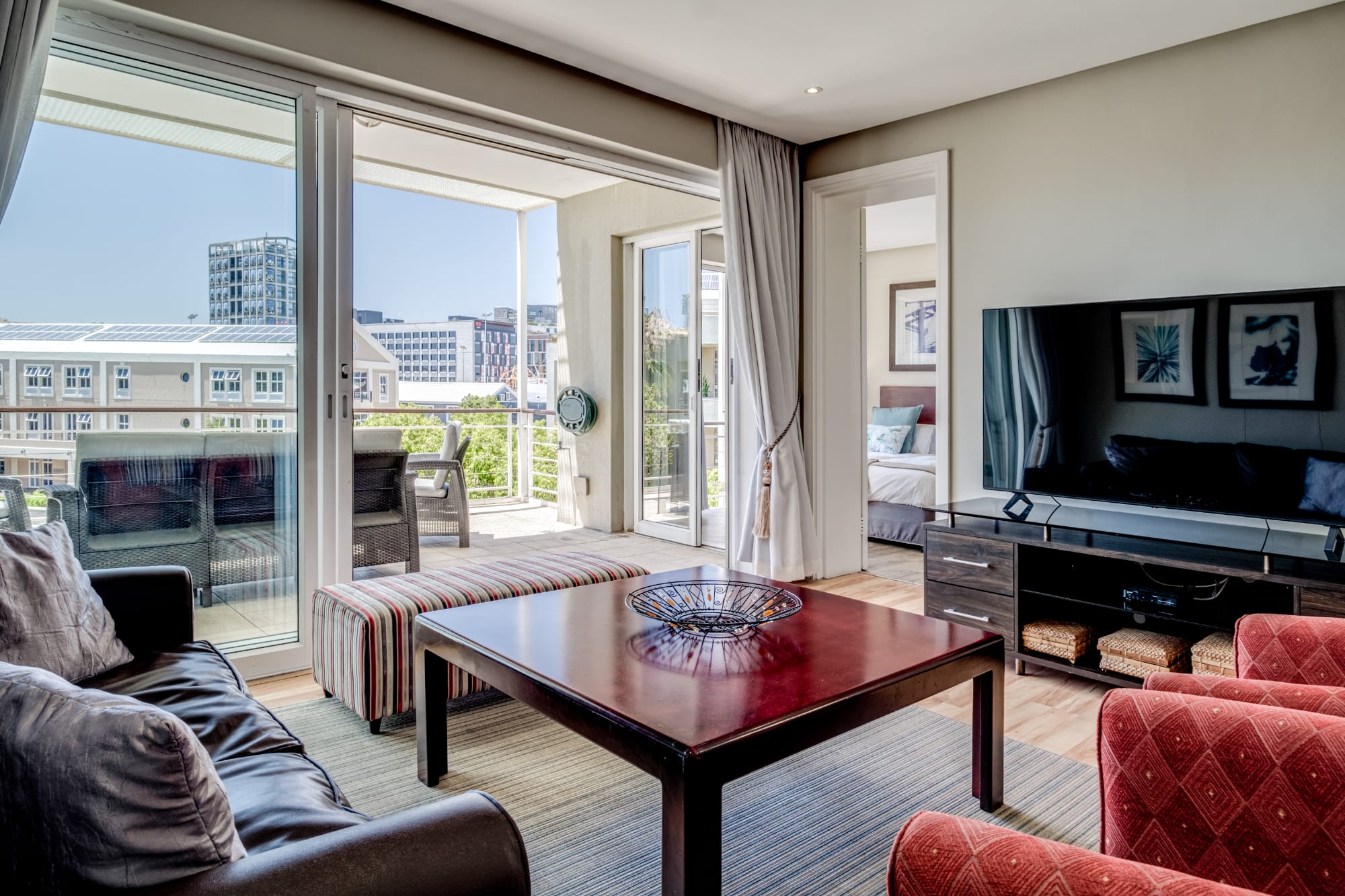 Simplistic Elegance at Altmore 203 5