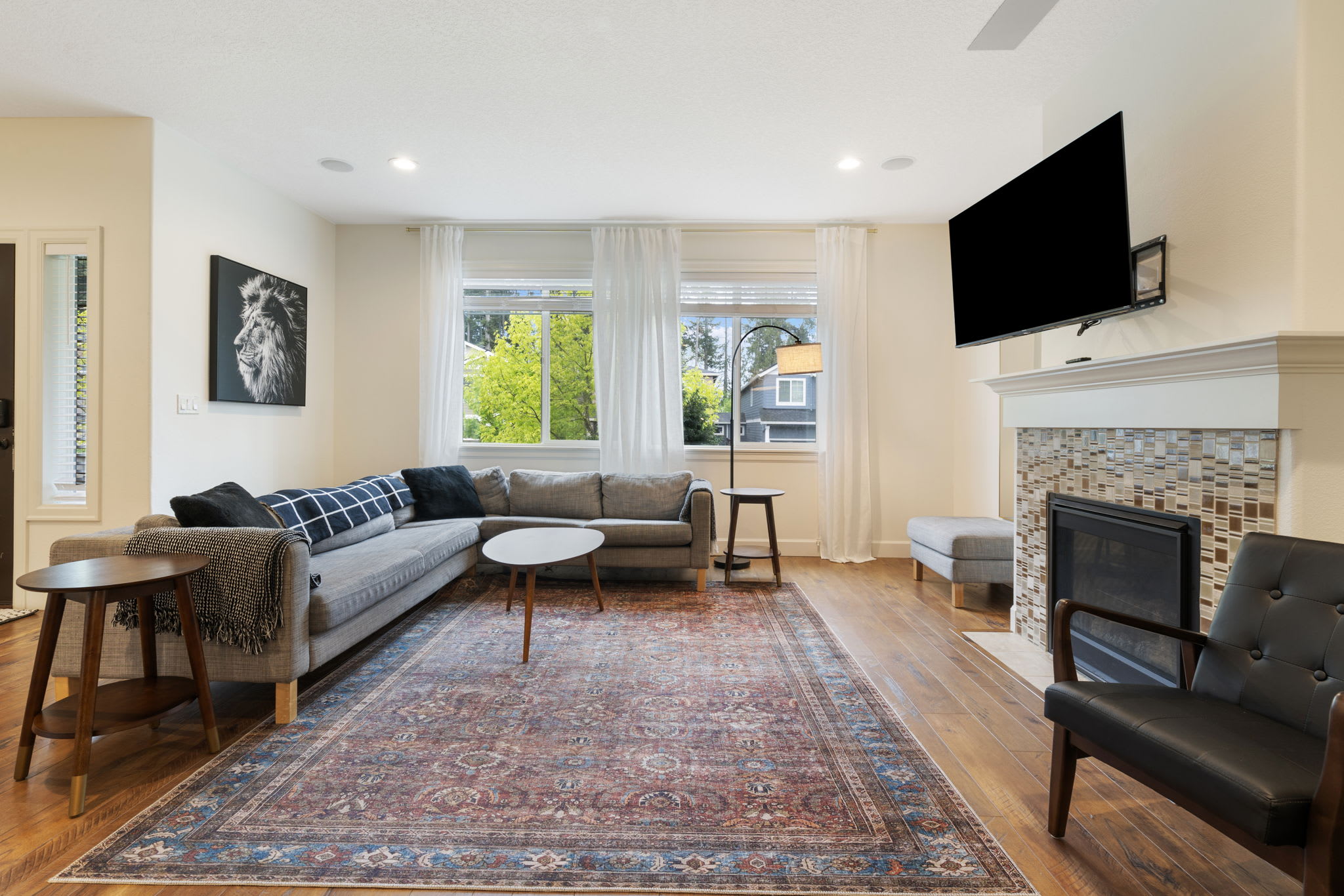 Luxury 3BR Home in the Heart of Hillsboro 6