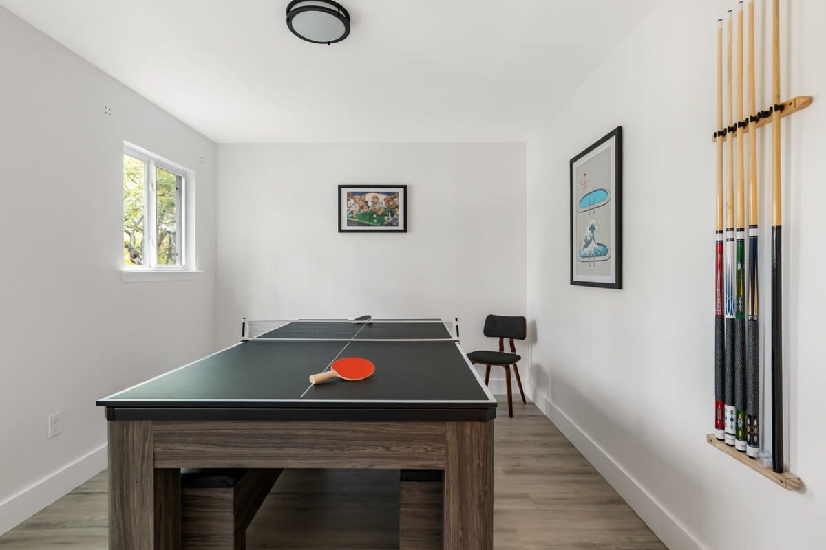 Remodeled 5BR Lux Home w/ Pool & Game Table- Pets!