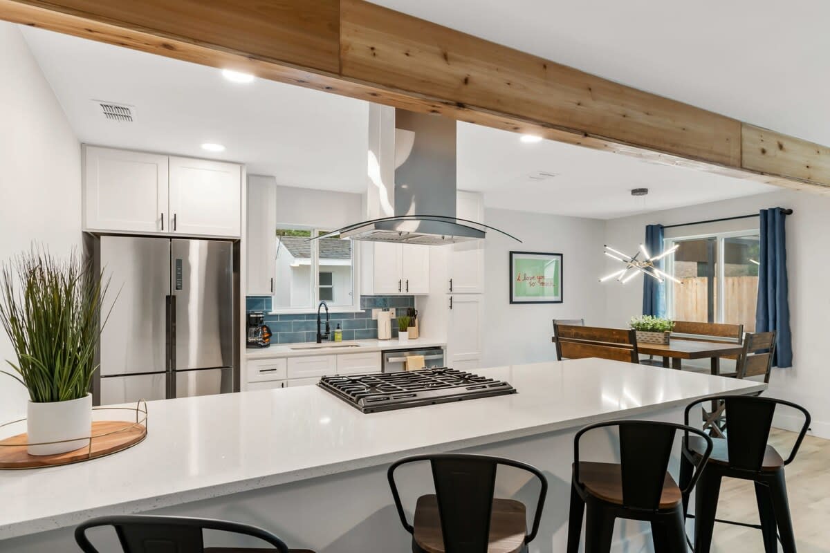 Remodeled 5BR Lux Home w/ Pool & Game Table- Pets!