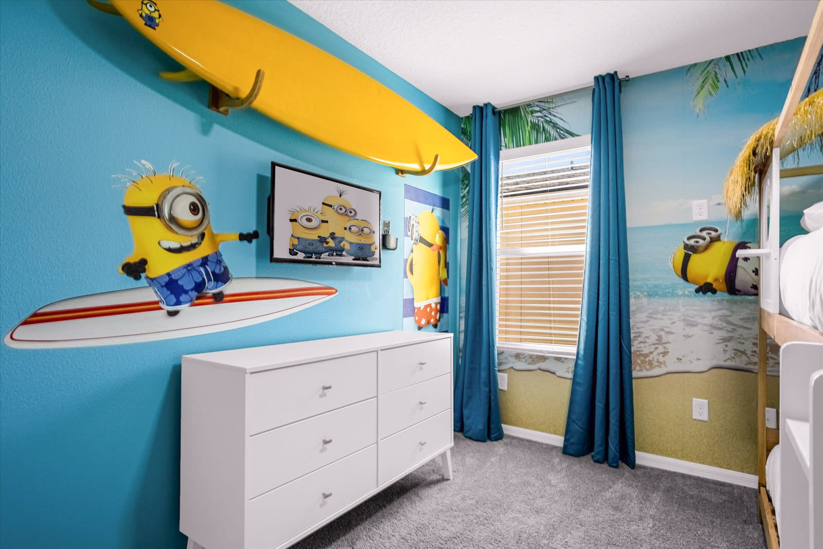 Minions Tropical Themed Room with Bunk-bed