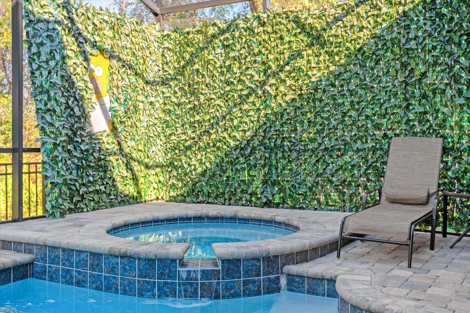 Outdoor Hot-tub Area with Pool Seating