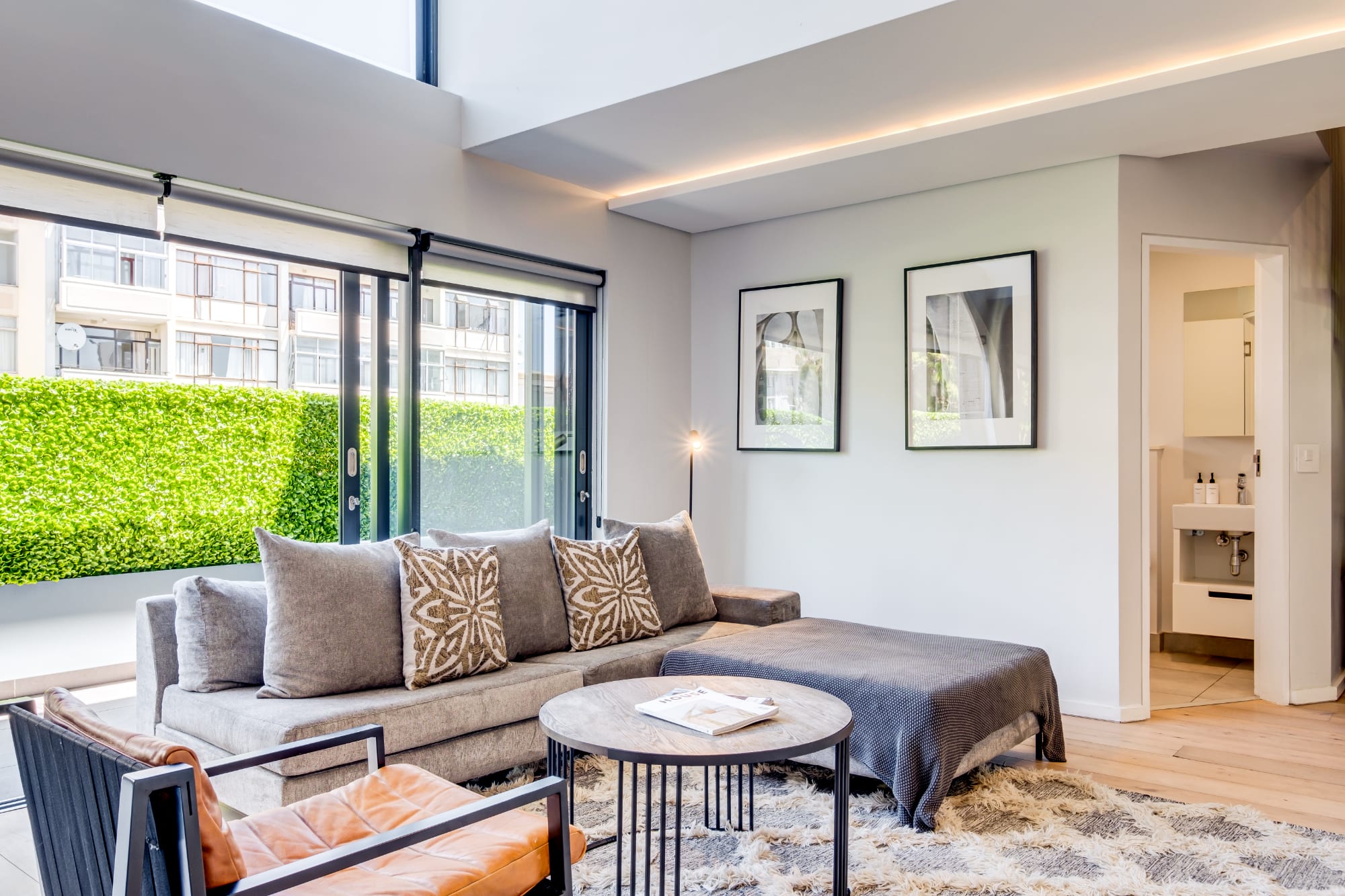 Bahati Executive Pad 6