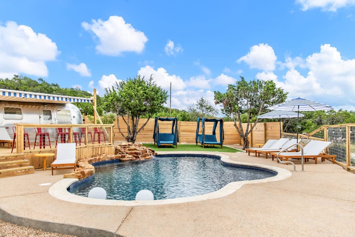 Infinity Ranch: Luxe Tiny Homes w/ Resort Pool