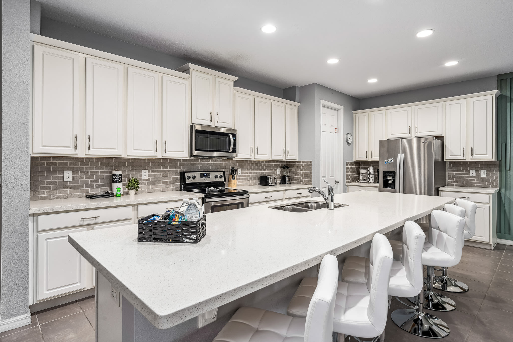 Villa w/pool & hot tub & game room