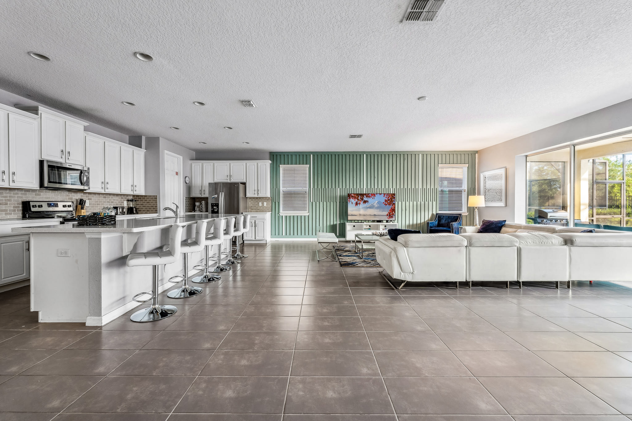 Villa w/pool & hot tub & game room