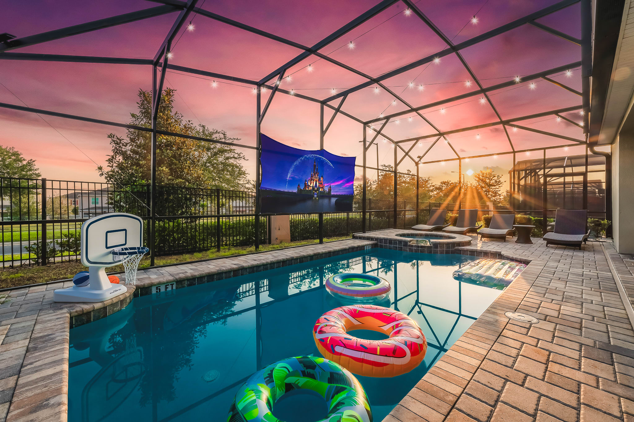 Villa w/pool & hot tub & game room