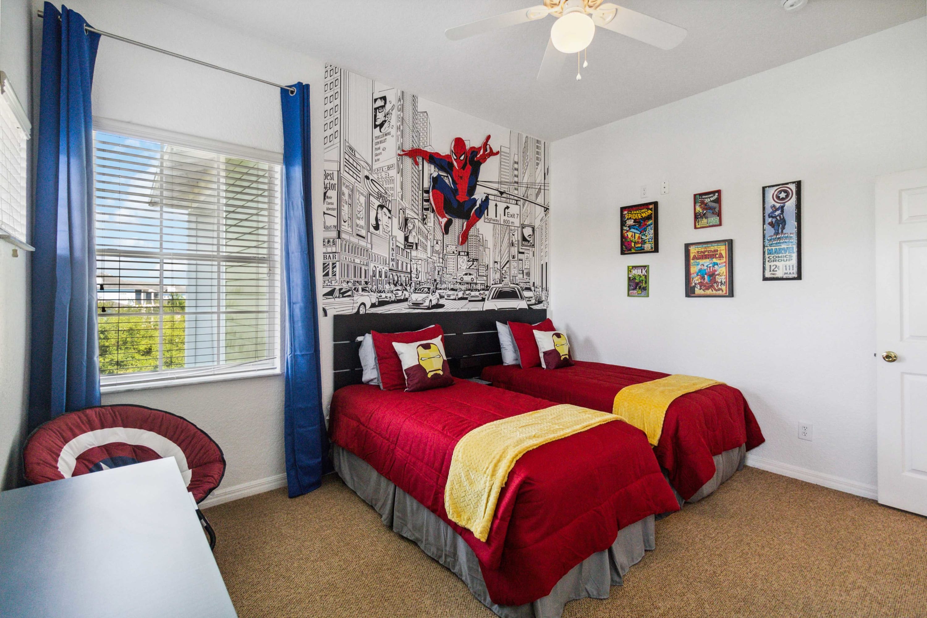 BB 1016 Huge Updated 3BR unit Marvel room sleeps 8 - Foto 1