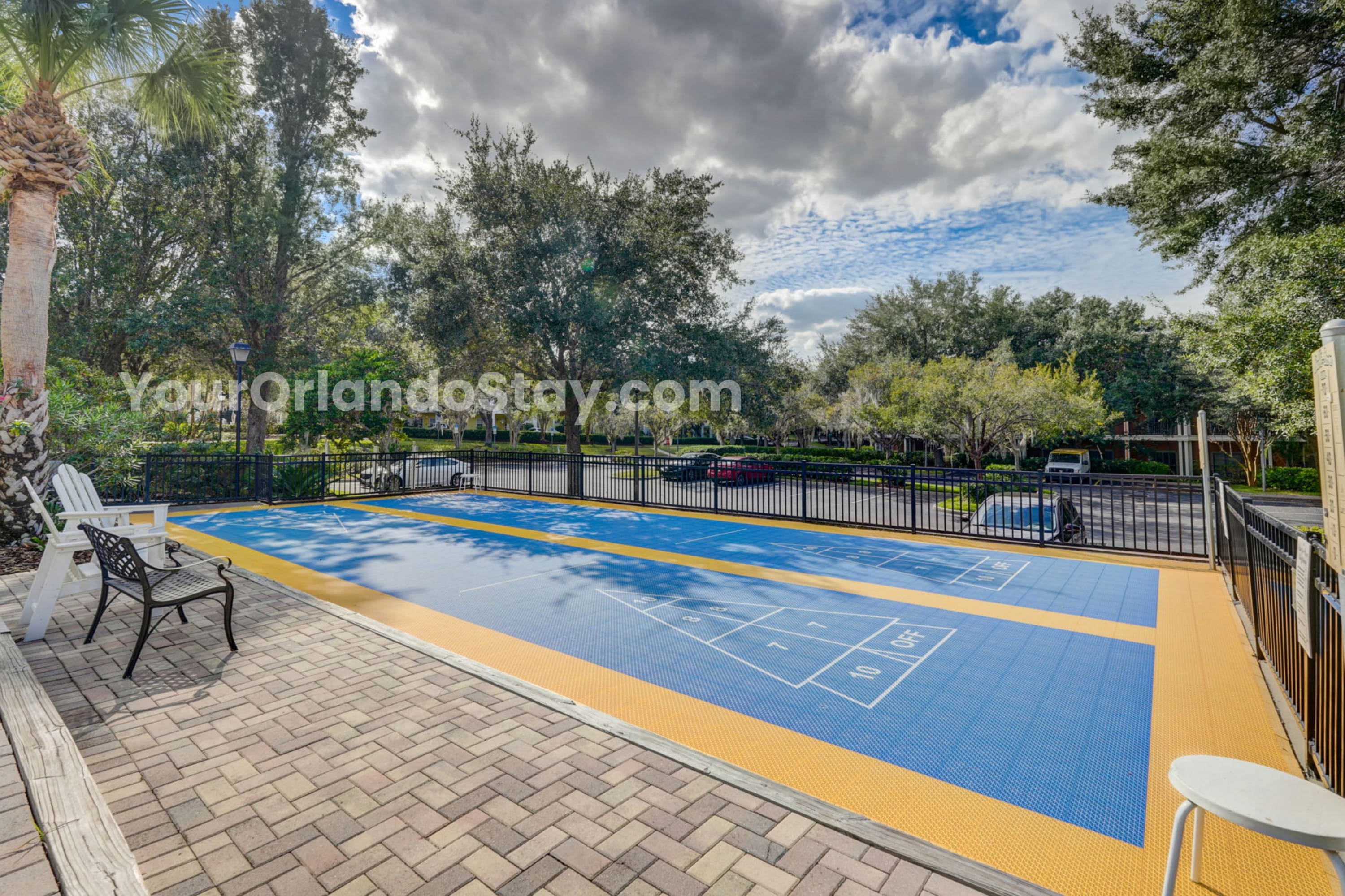 3BR condo with many upgrades and Minion room - Photo 31