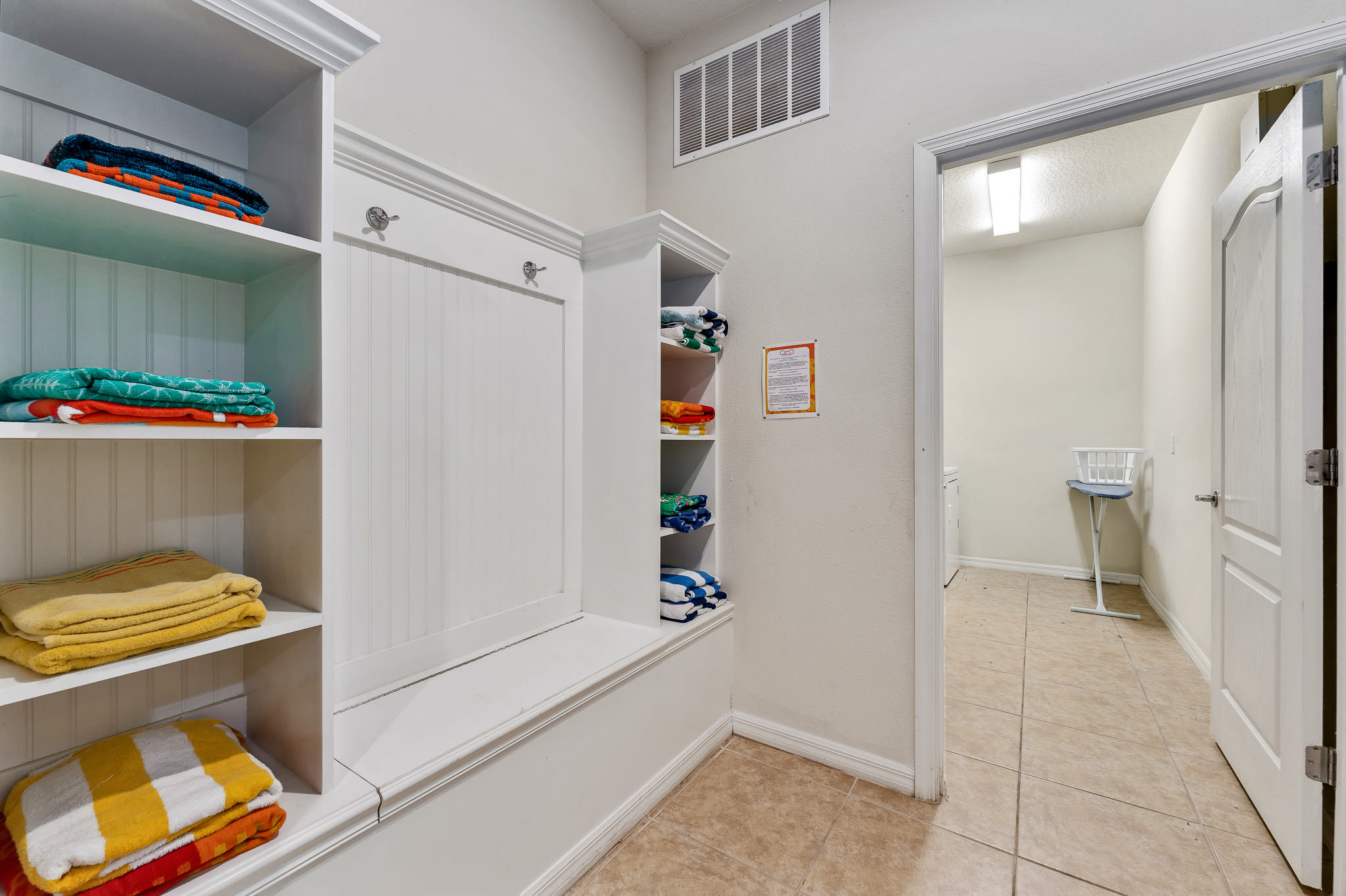 Villa w/ Heated pool & FREE Waterpark near Disney