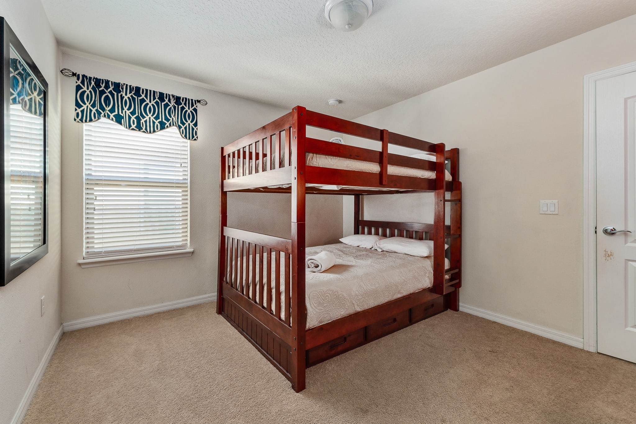 Villa w/ Heated pool & FREE Waterpark near Disney