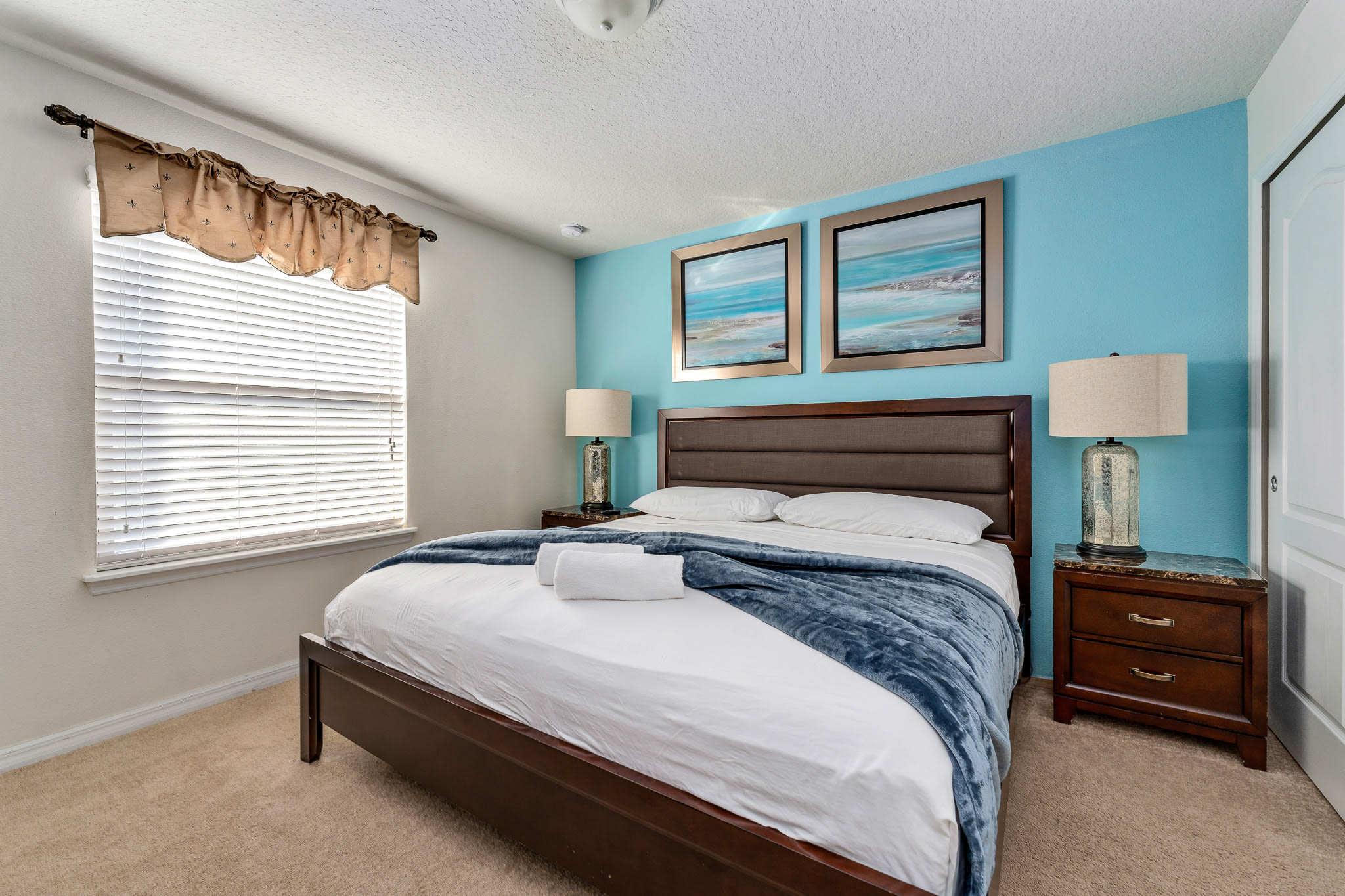 Villa w/ Heated pool & FREE Waterpark near Disney