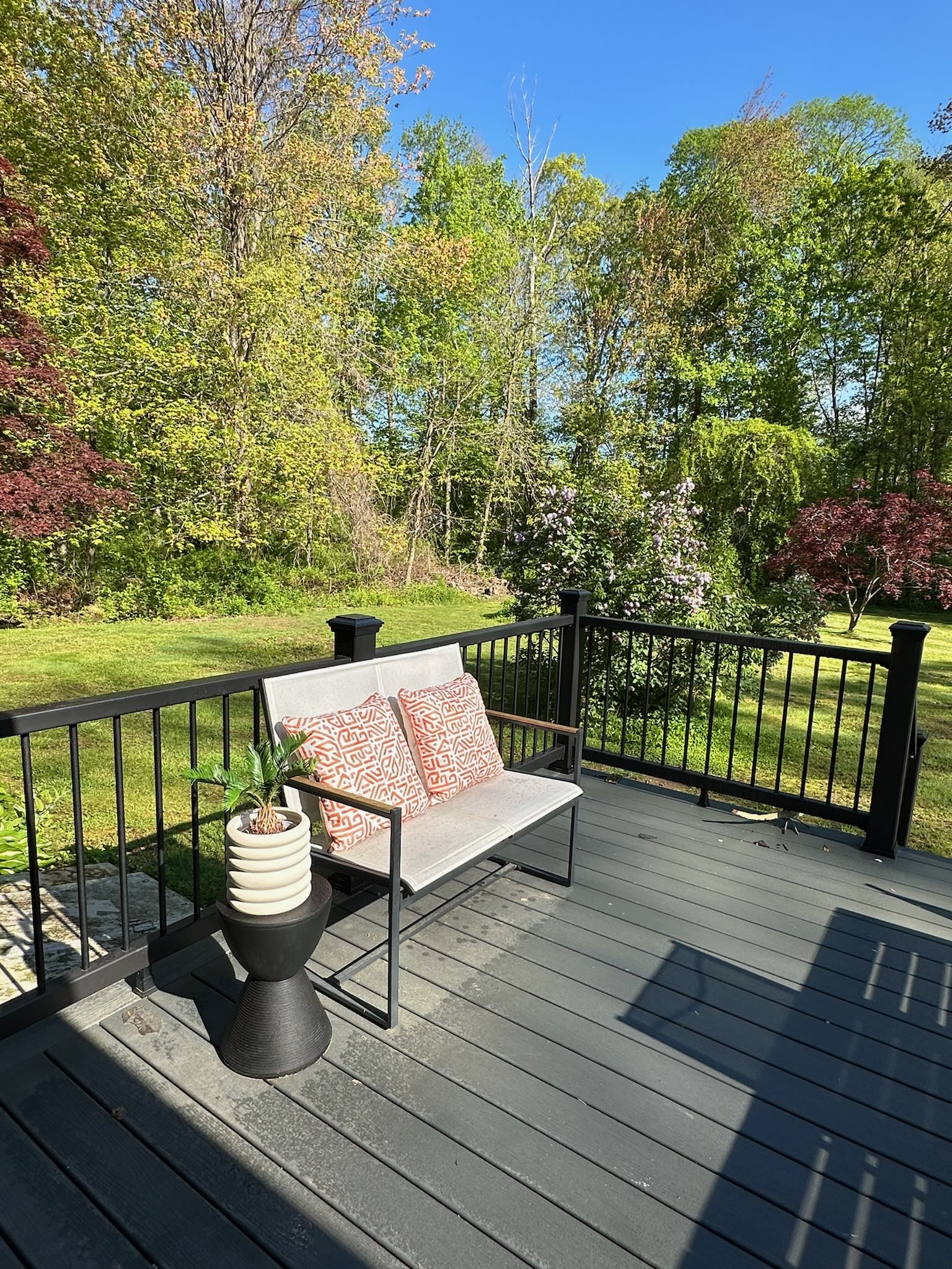 Charming Connecticut Hideaway - Picture 33