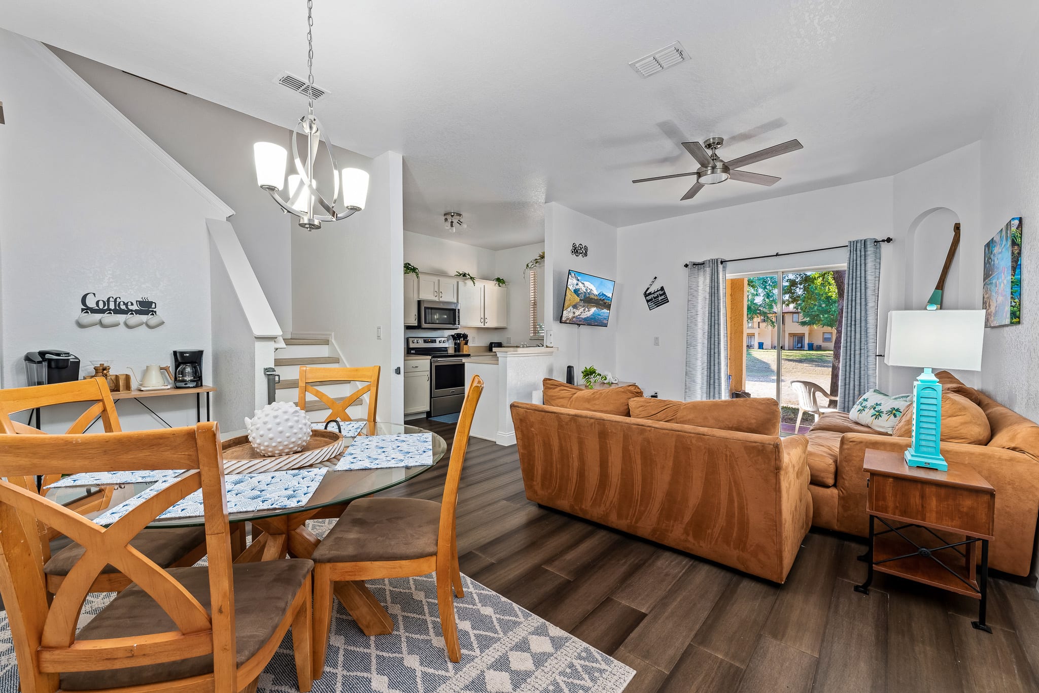 Townhome w/pool slide & lazy river