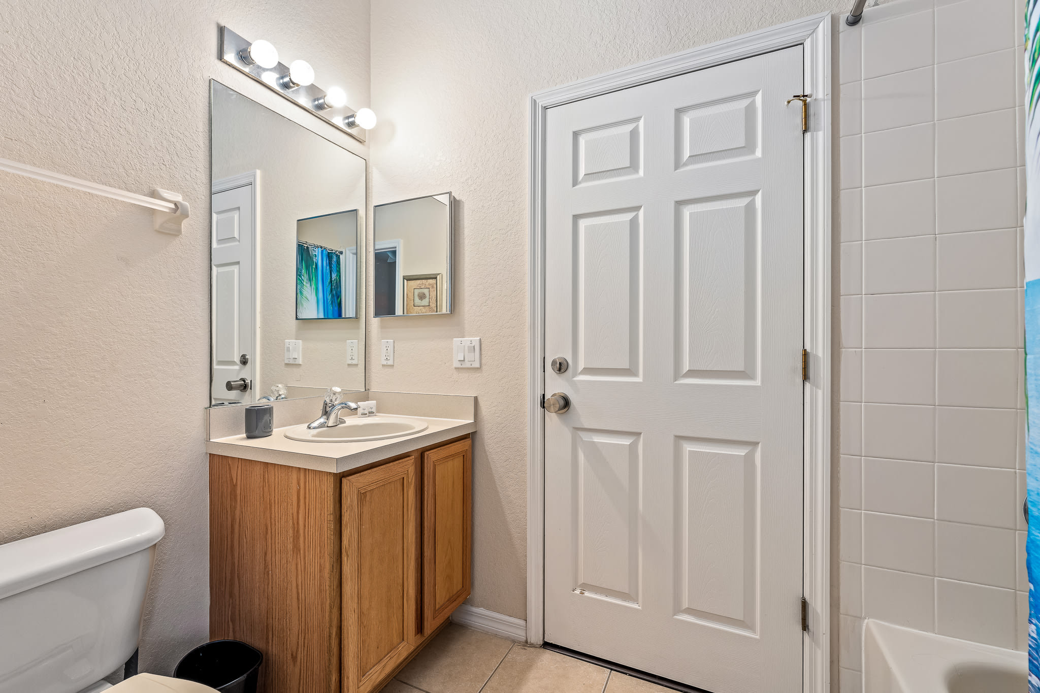 Townhome w/pool slide & lazy river