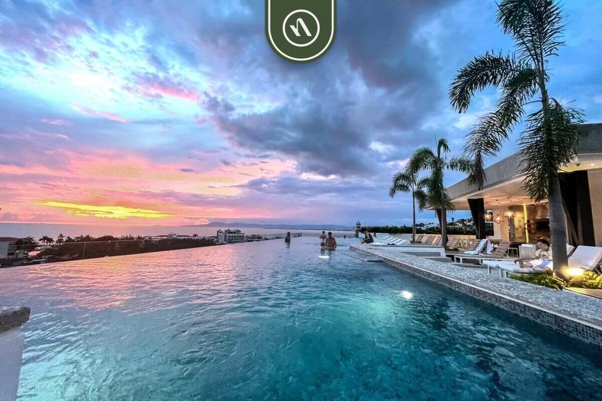 Amazing 1BR Penthouse with Balcony - Gym - Pool