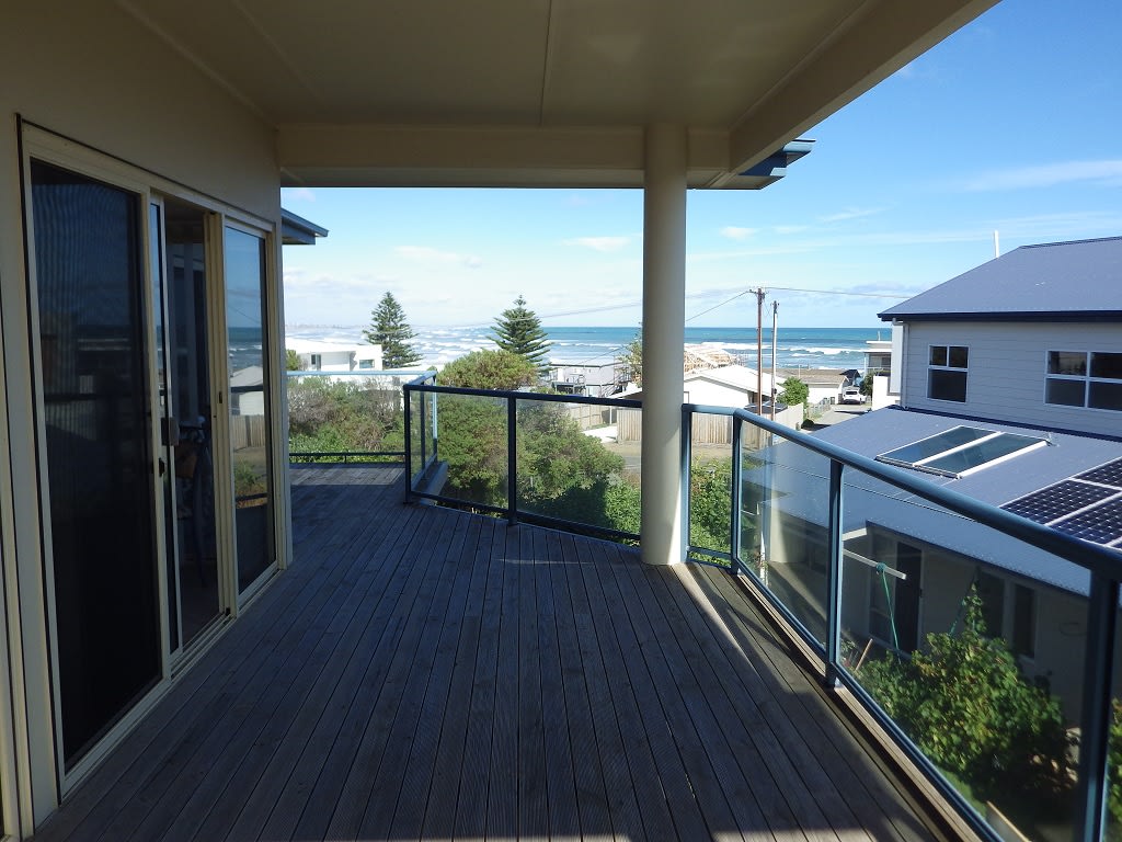 View 3
