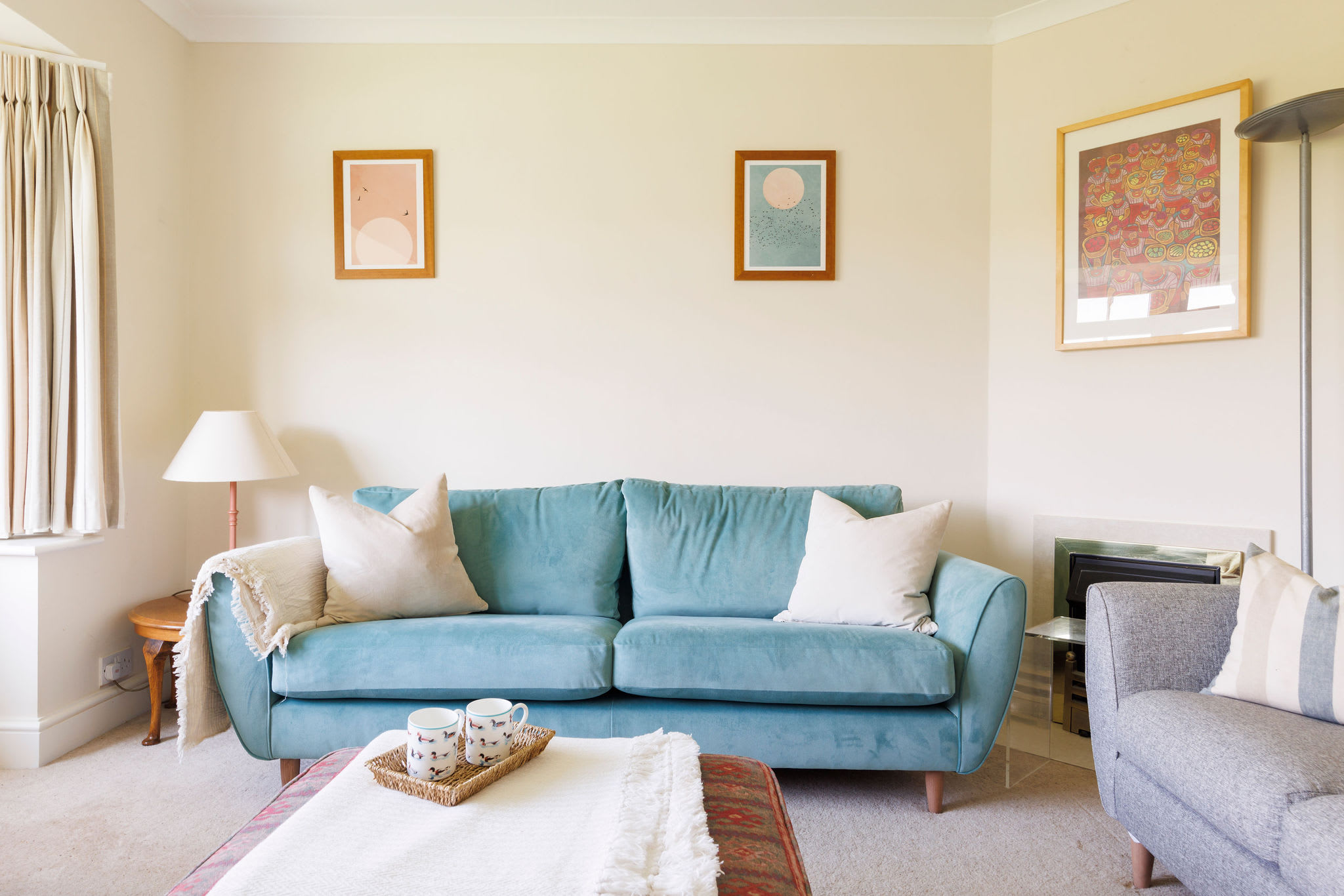 Space to kick back and relax right here.