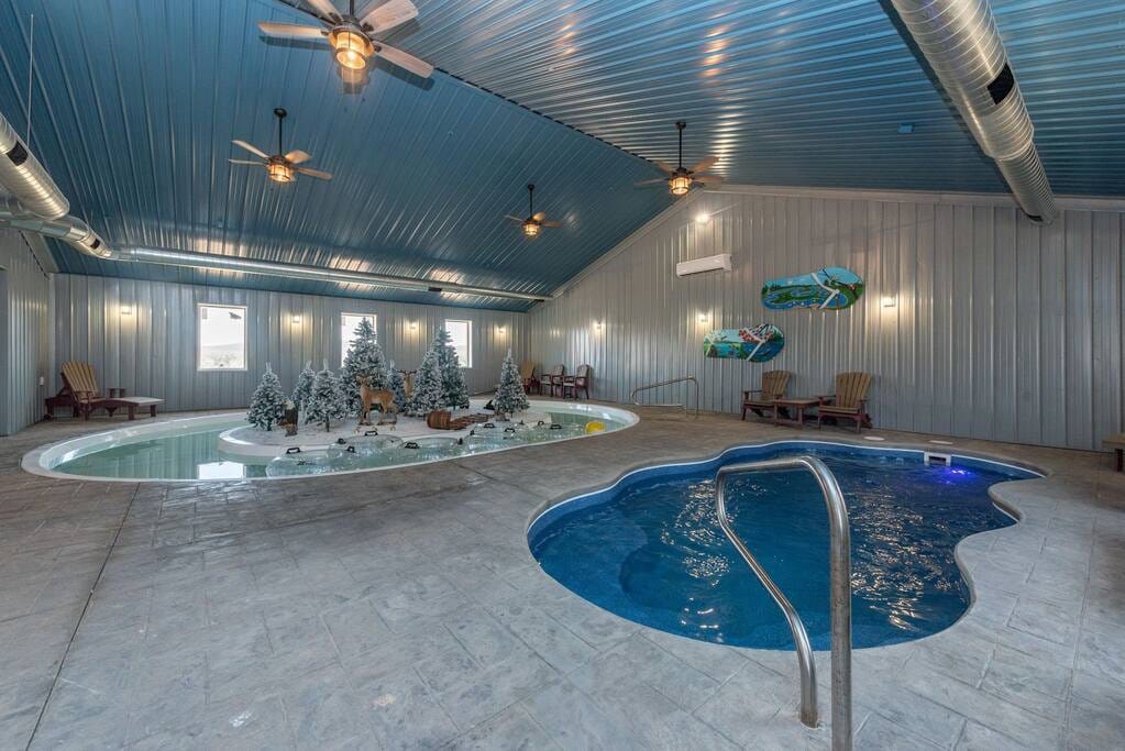 Lazy Creek - Deep Creek Lake - Indoor Lazy River , Boat Dock rental available May-Sept. 2026 — Deep Creek, MD — vacation rental