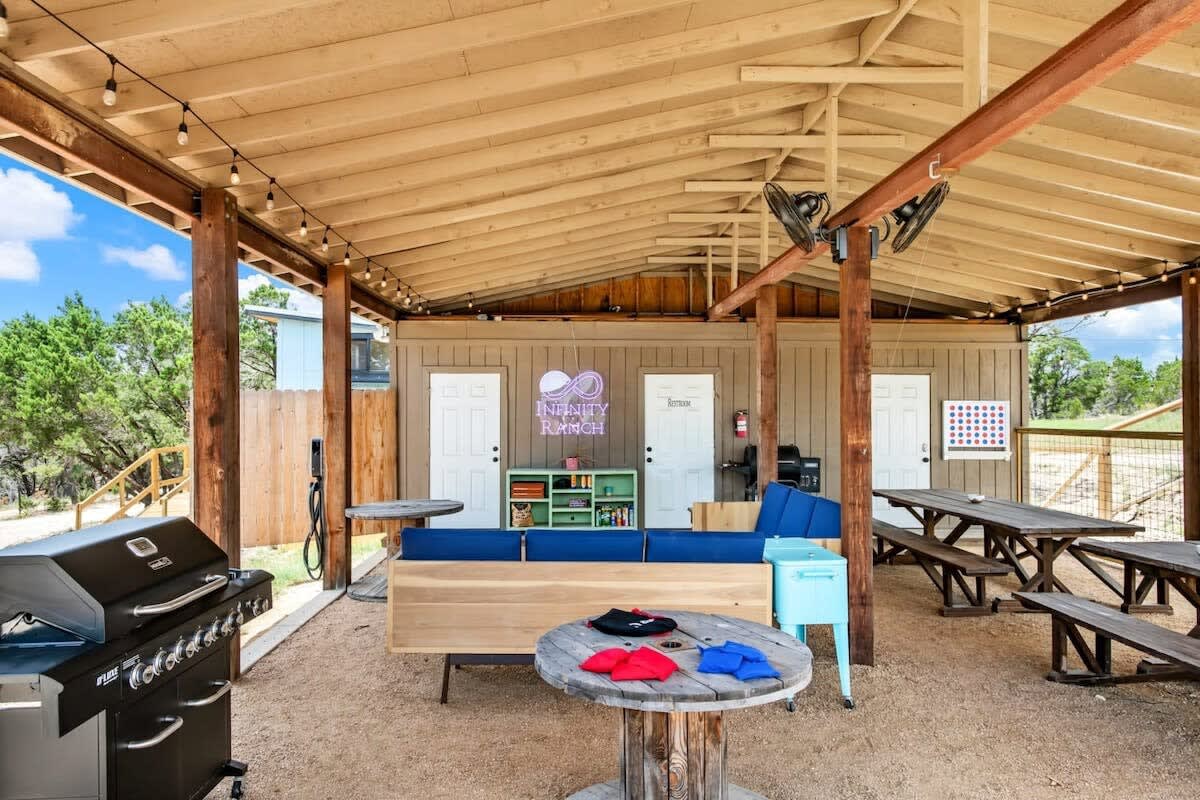 Infinity Ranch: Luxe Tiny Homes w/ Resort Pool