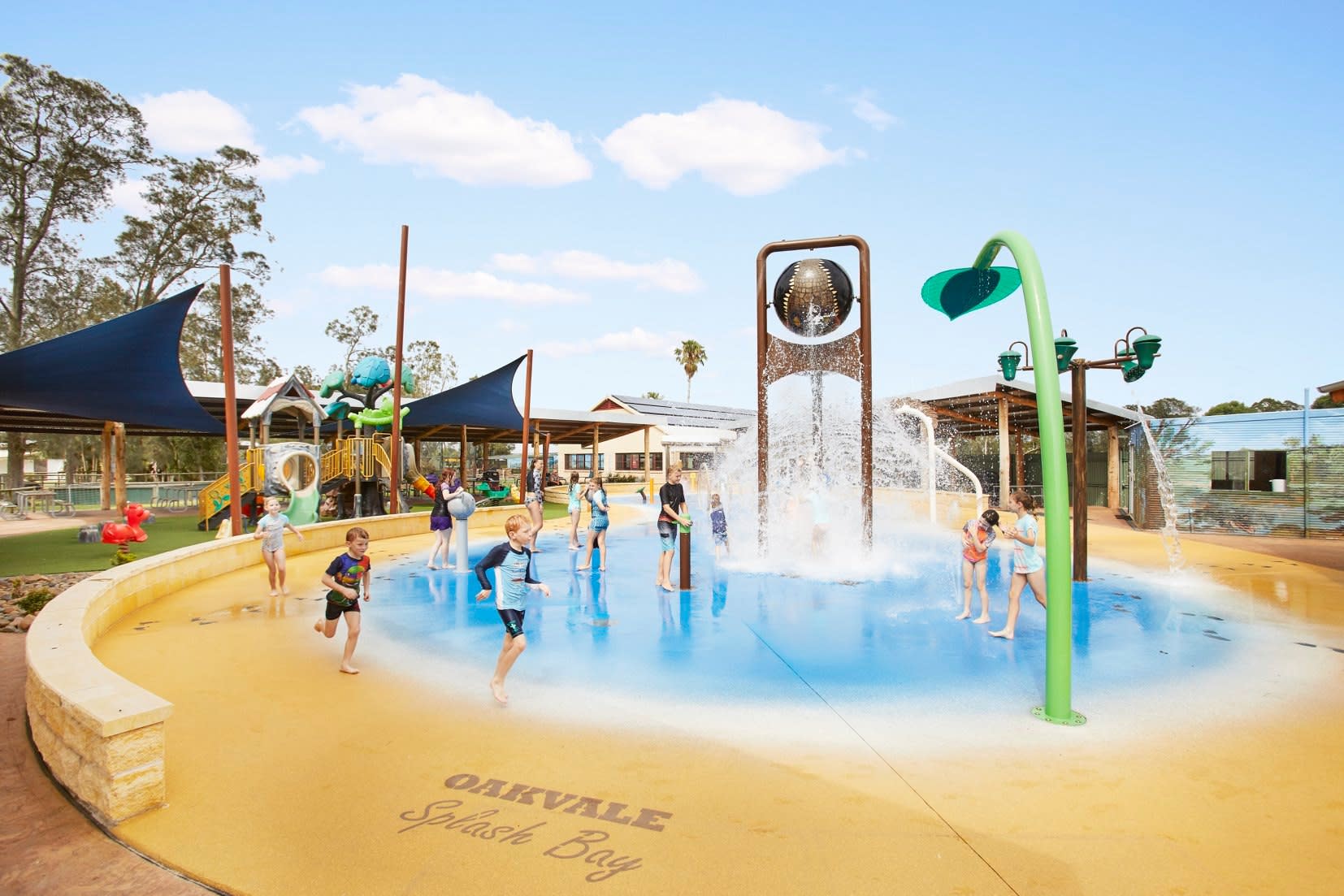 Splash Bay - Oakvale Wilfd Life Park