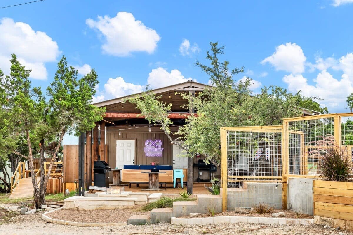 NEW Adorable & Cozy Tiny House #2 @Infinity Ranch