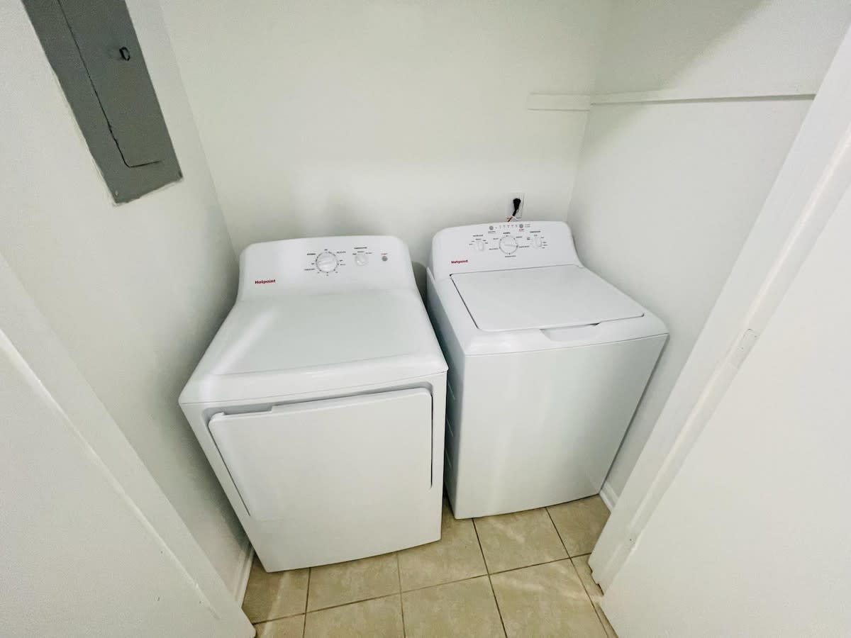 Listing image 7