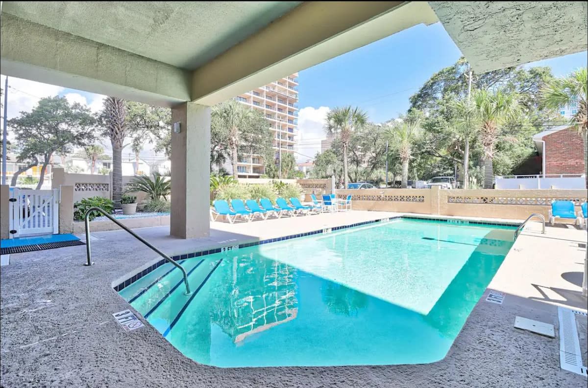 Listing image 6
