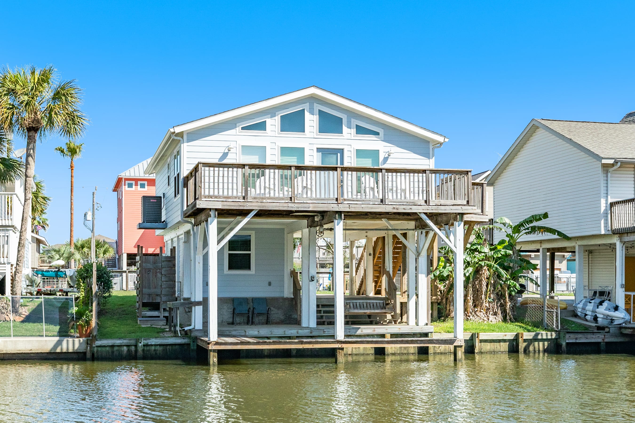 Lil Blue Great Fishing Fun Bayfront Retreat