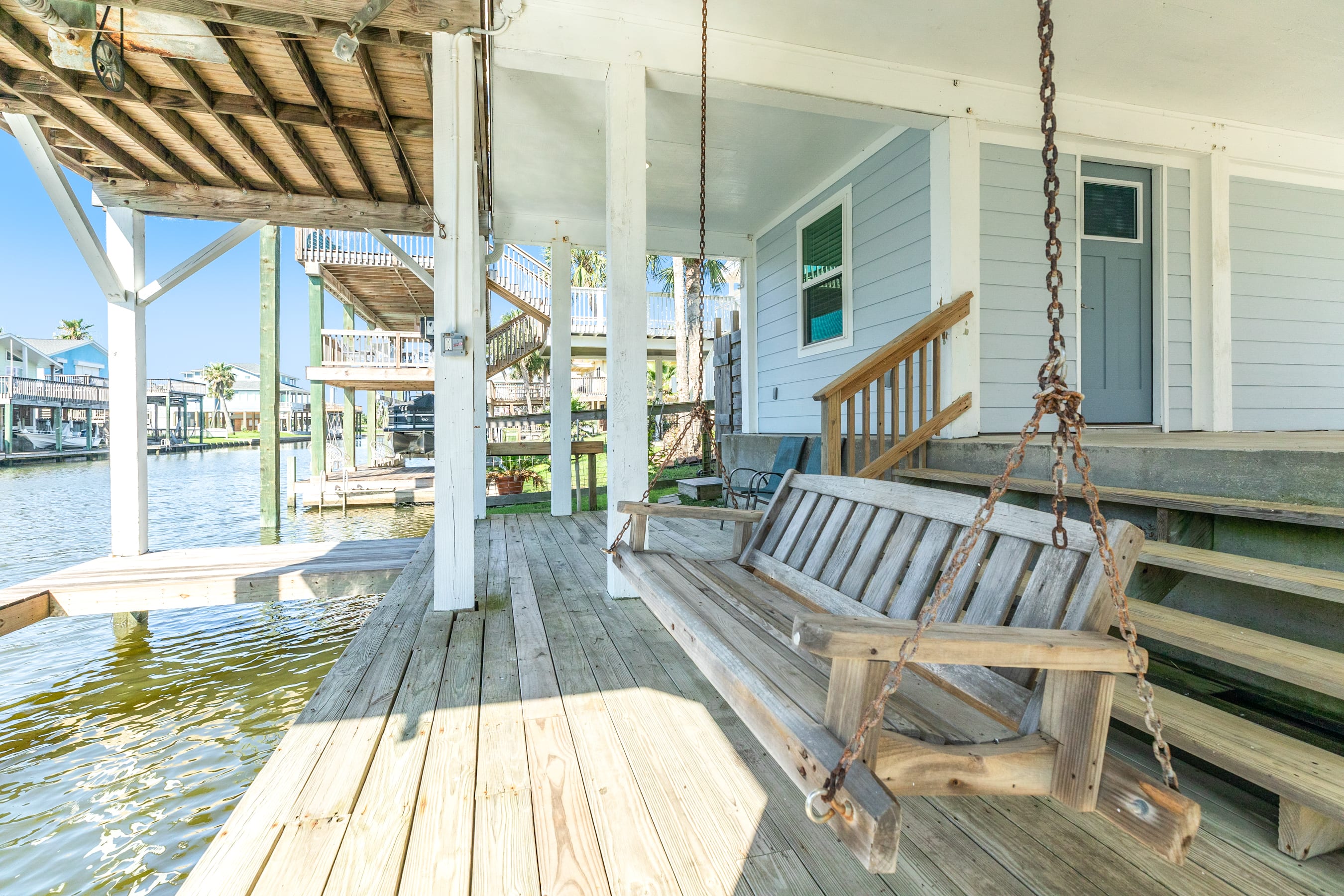 Lil Blue Great Fishing Fun Bayfront Retreat 4