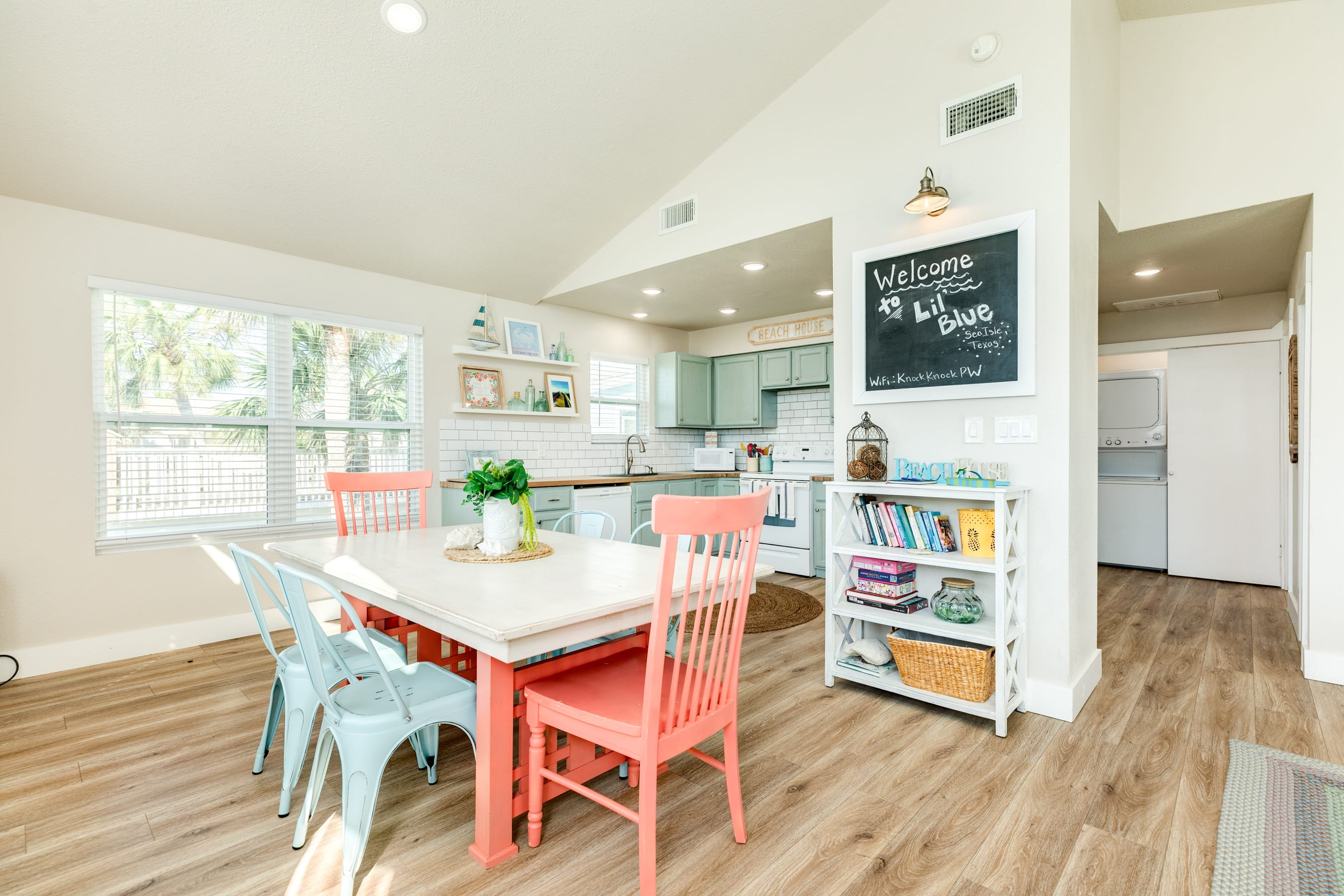 Lil Blue Great Fishing Fun Bayfront Retreat 6