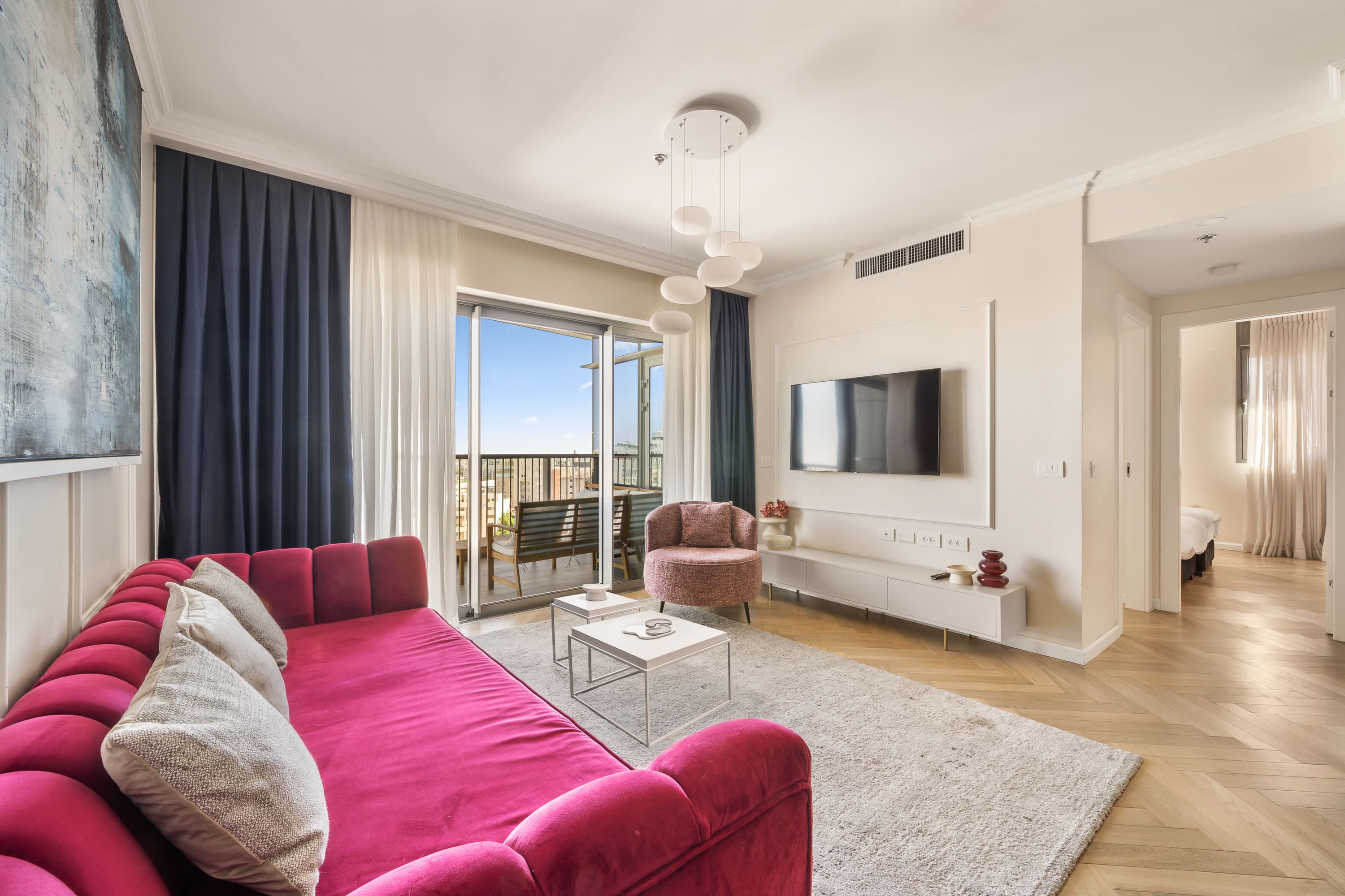 Classy 3BDR In The Heart Of Jerusalem photo 13