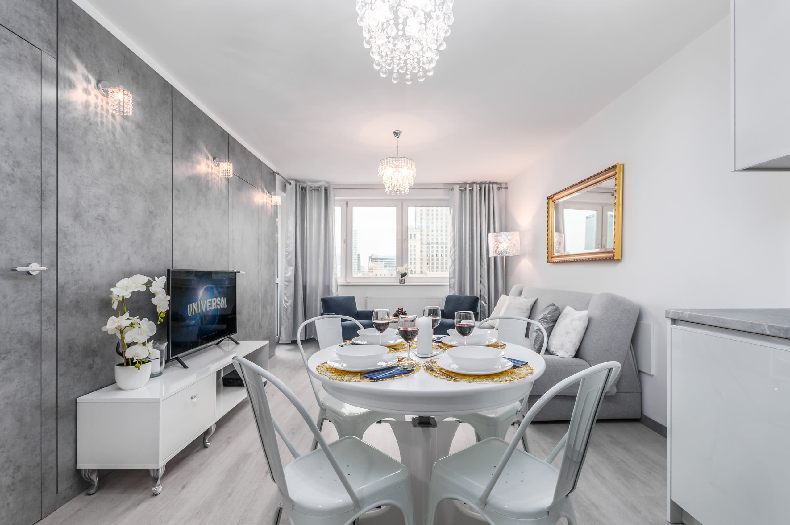 Złota 11 | Strict Center Apartment | Warsaw — Warszawa, Województwo mazowieckie — vacation rental