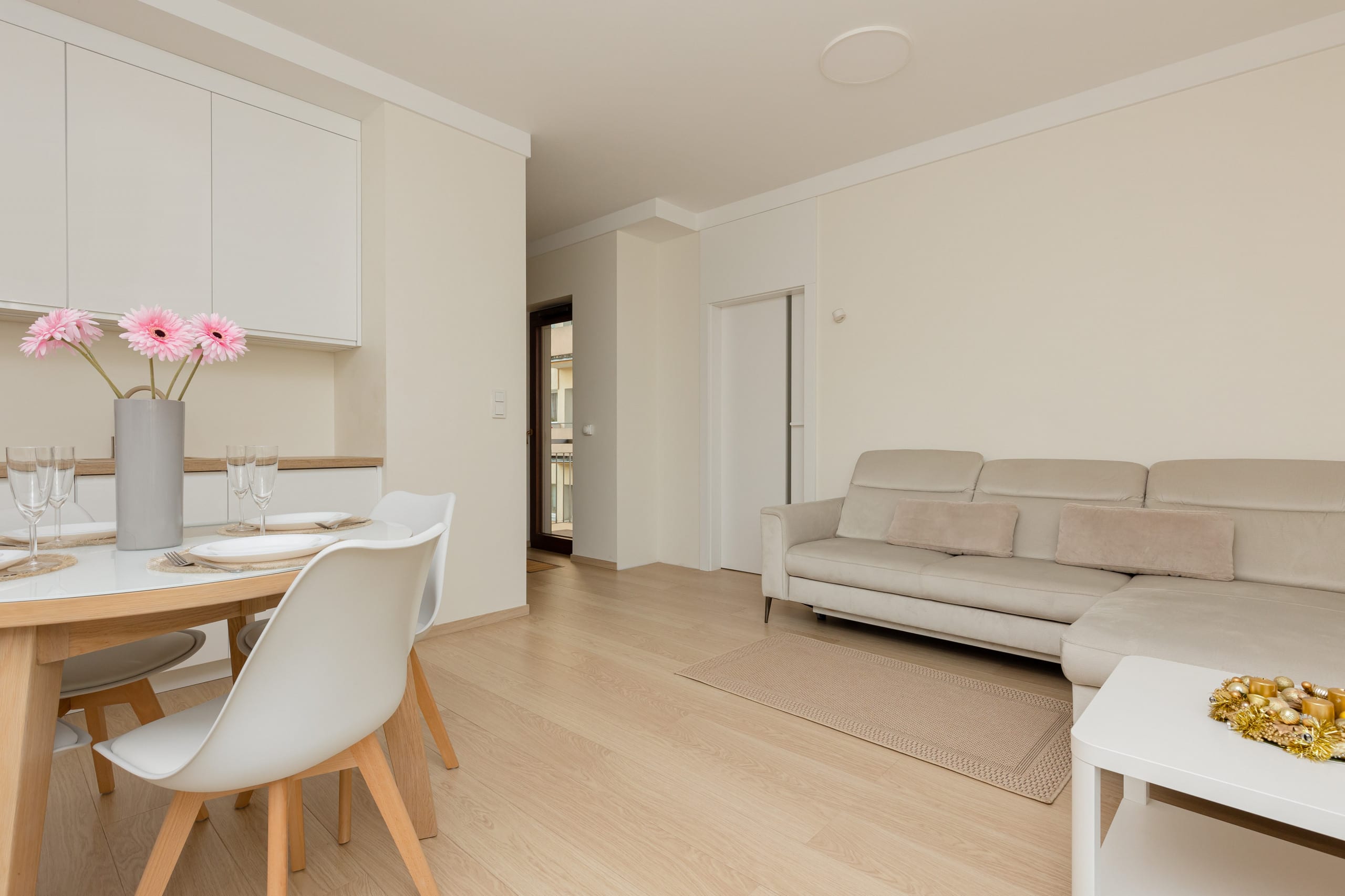 Woronicza 34A Warsaw | Modern Apartment for Remote Work — Warszawa, Województwo mazowieckie — vacation rental