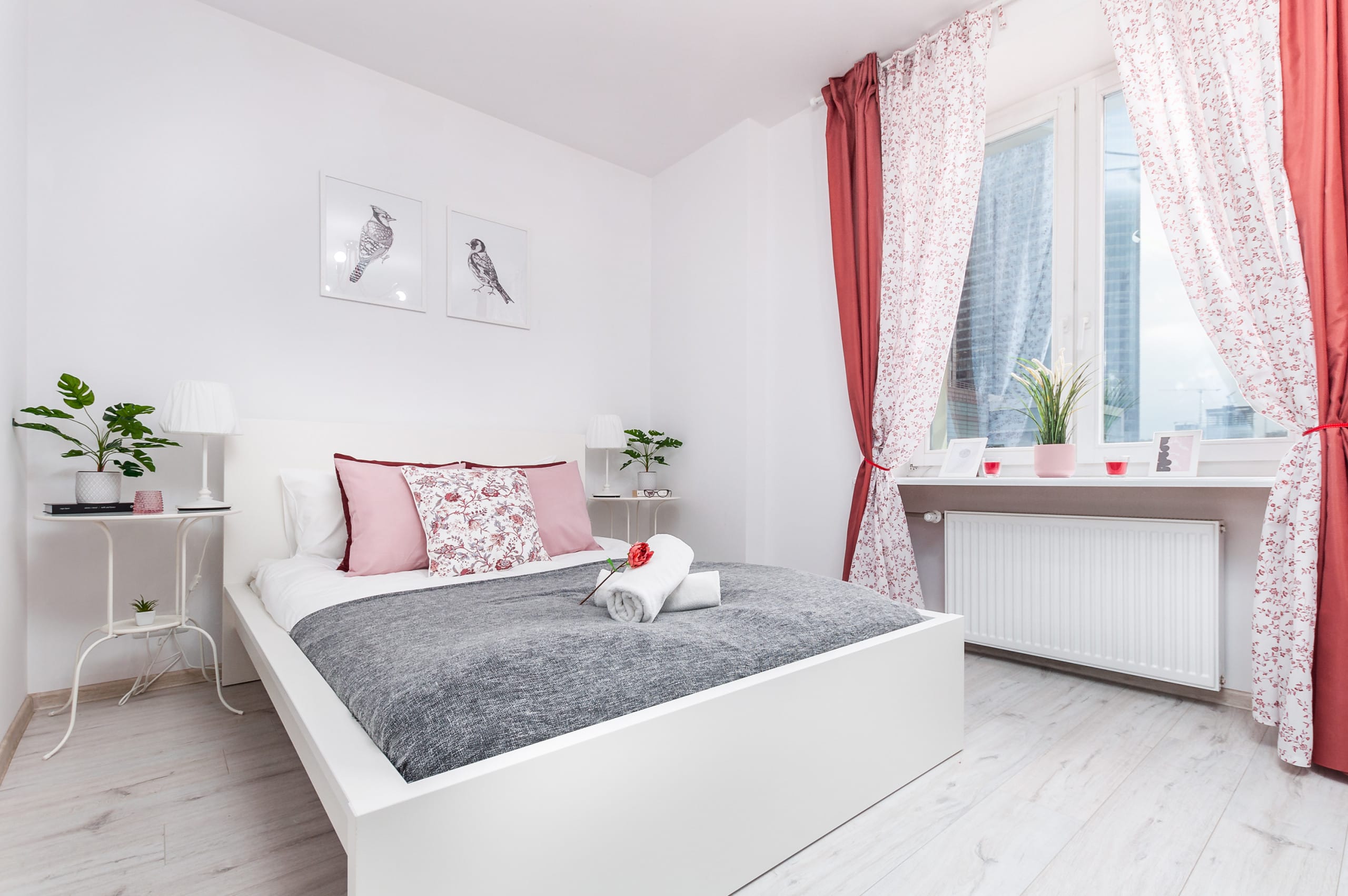 Świętokrzyska 32 | Elegant Apartment | Desk — Warszawa, Województwo mazowieckie — vacation rental