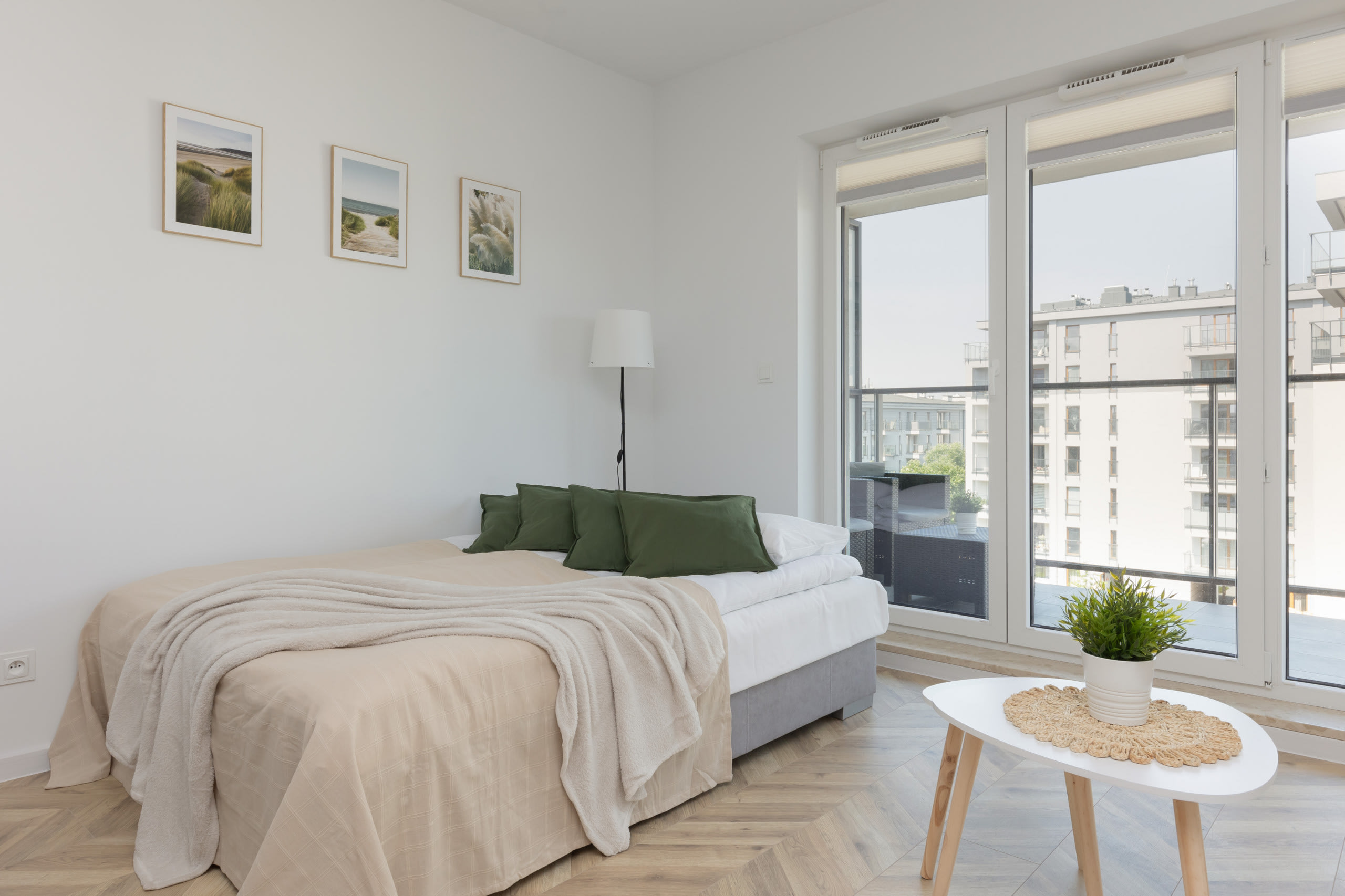 Przy Forcie 12B | Sunny Studio | Balcony — Warszawa, Województwo mazowieckie — vacation rental